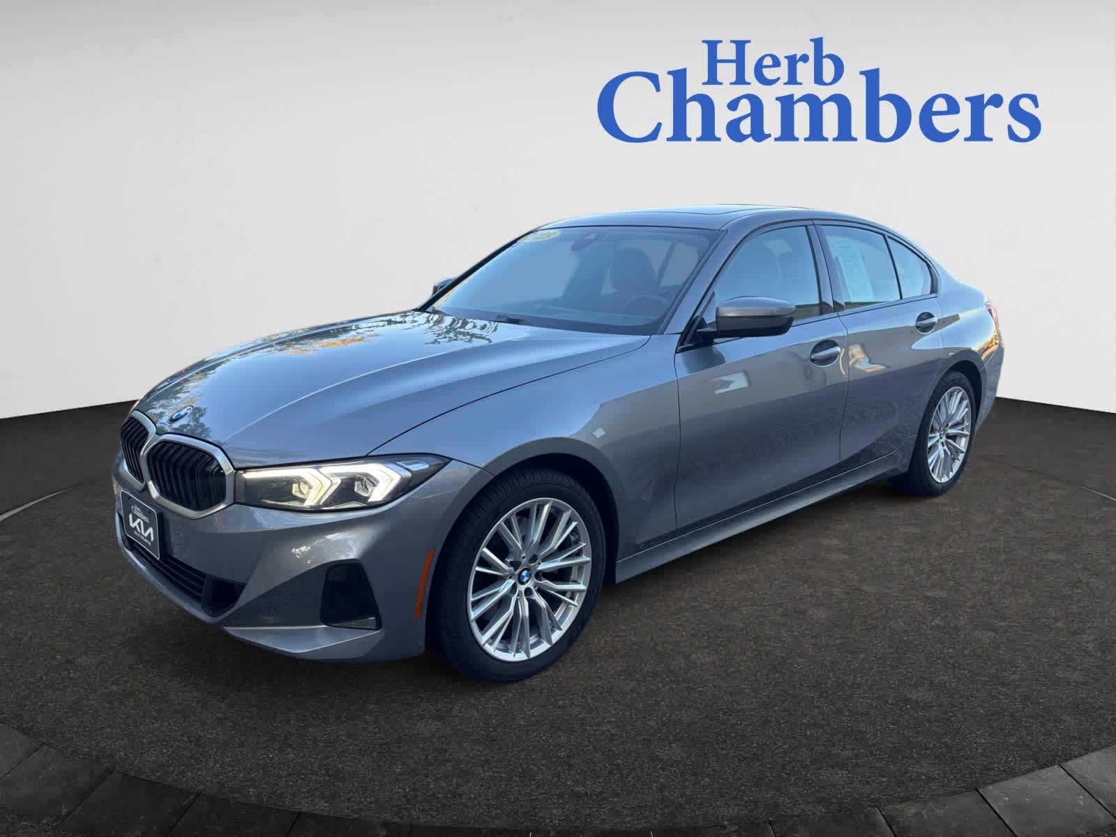 2023 Bmw 330i xDrive photo 4