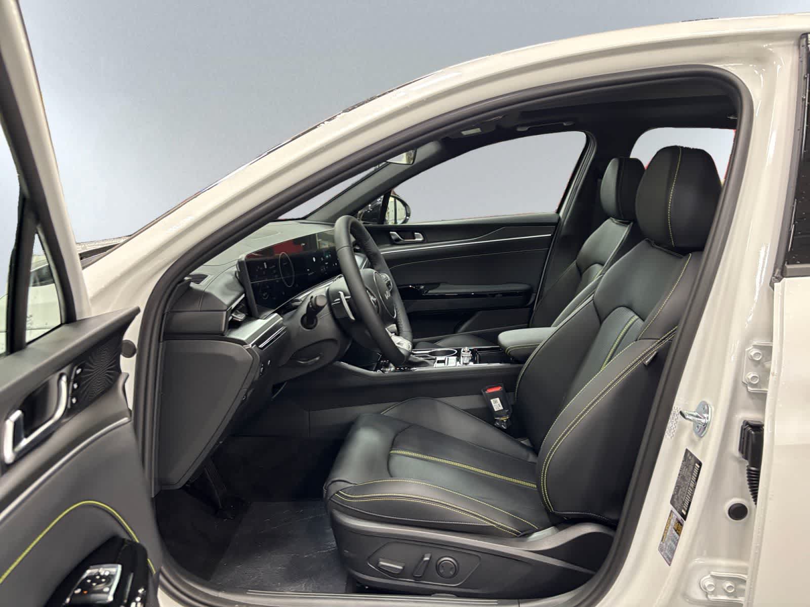new 2026 Kia K5 car, priced at $36,210
