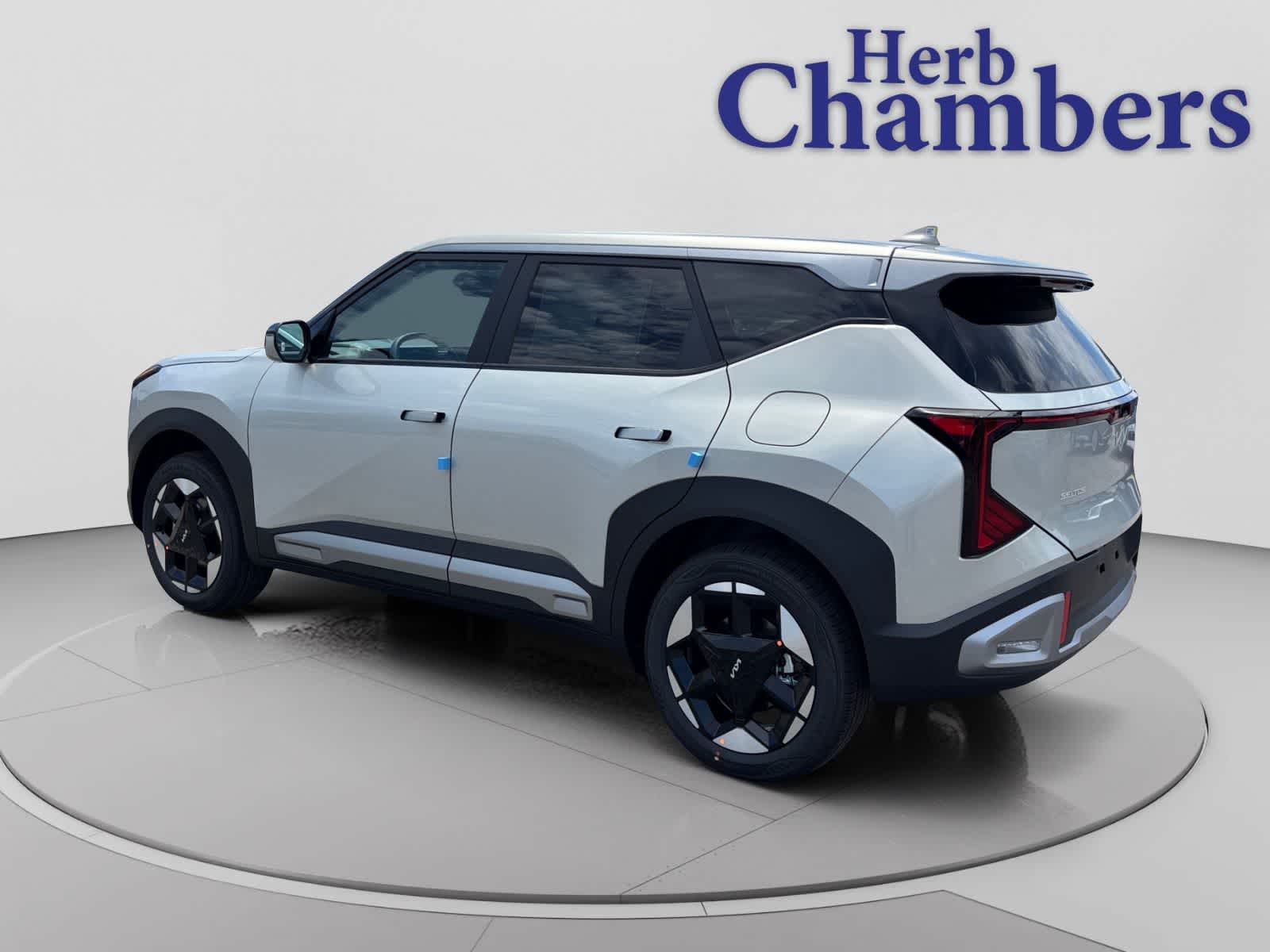 new 2027 Kia Seltos car, priced at $29,805
