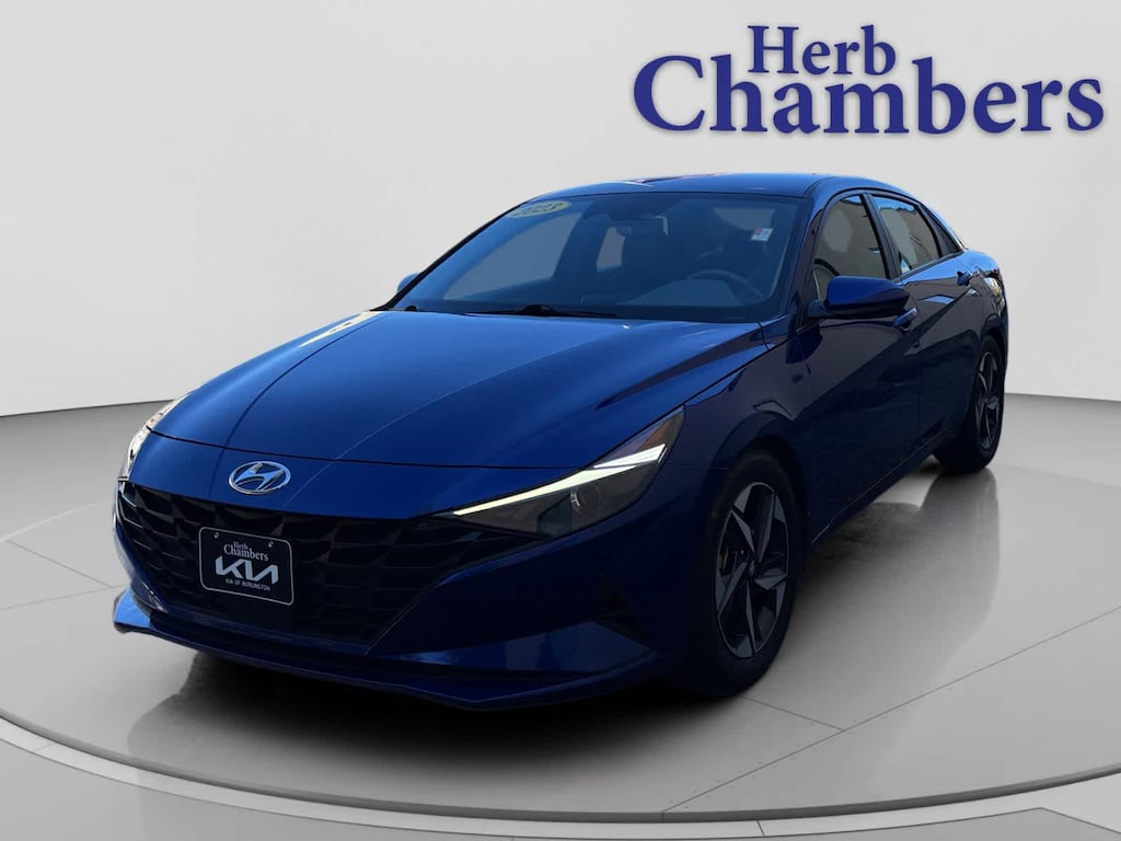 Used 2023 Hyundai Elantra SEL Sedan