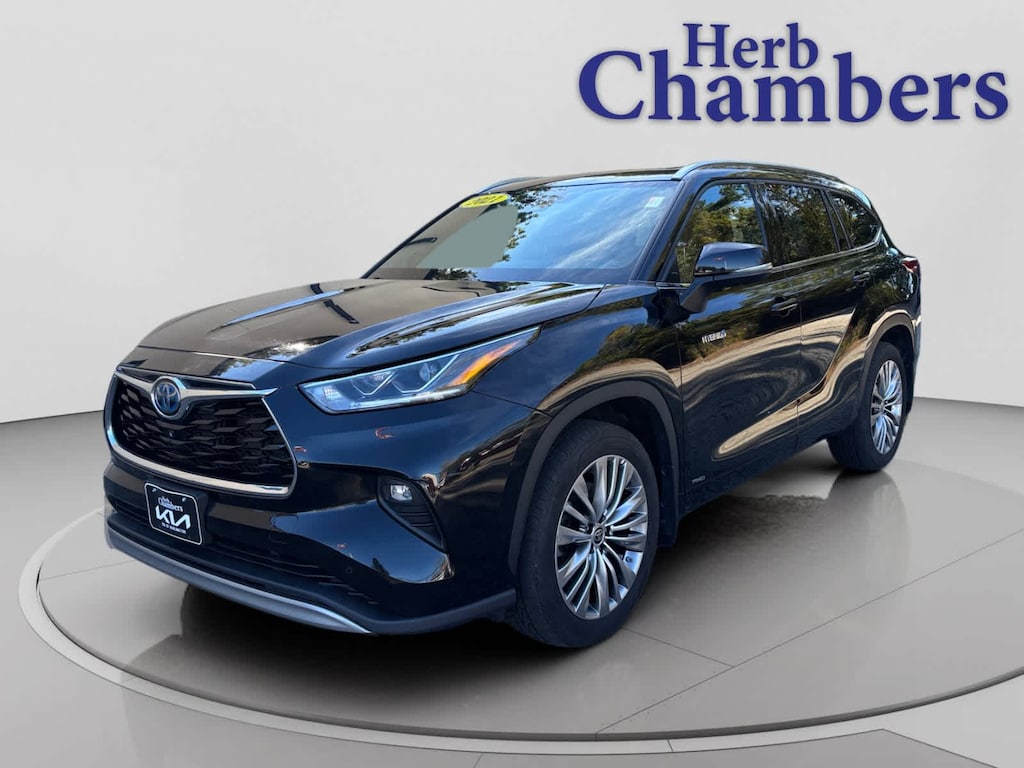Used 2021 Toyota Highlander Hybrid Platinum SUV