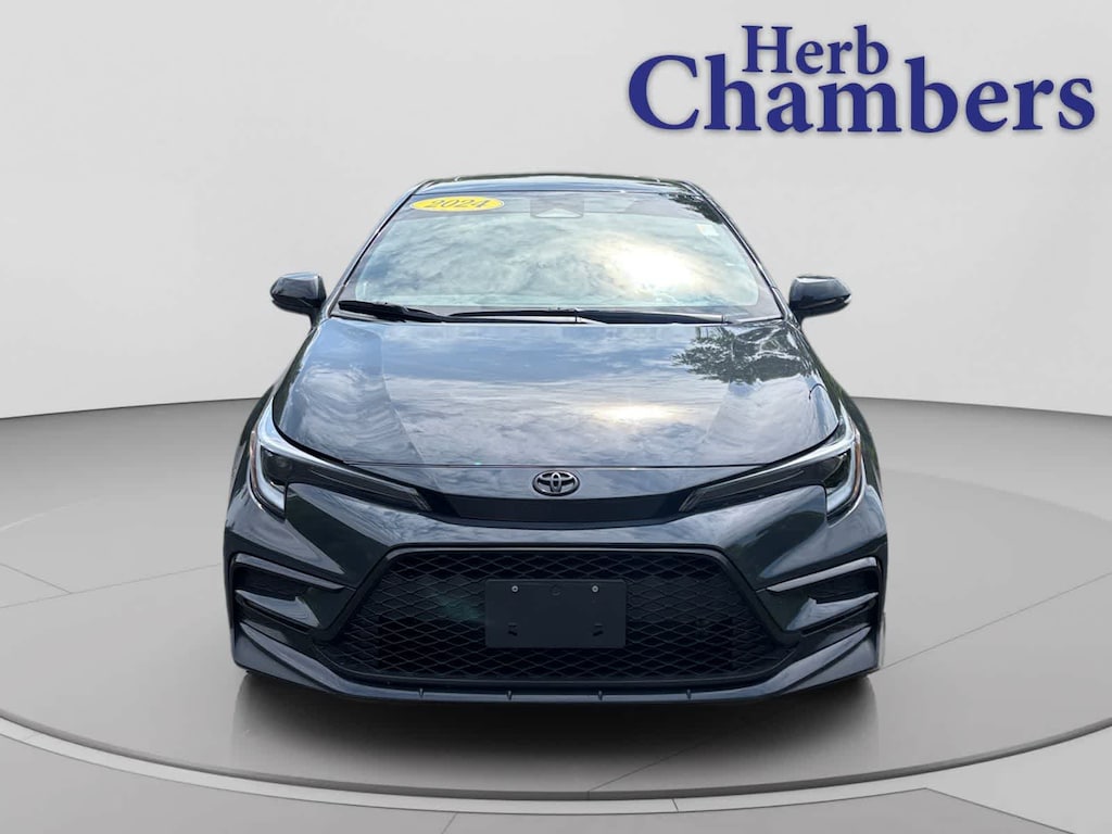 Used 2025 Toyota Corolla XSE Sedan