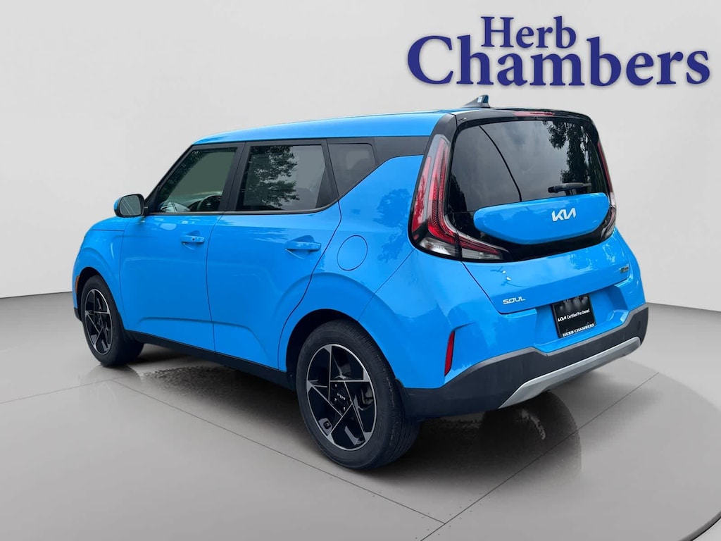 Used 2023 Kia Soul EX Hatchback