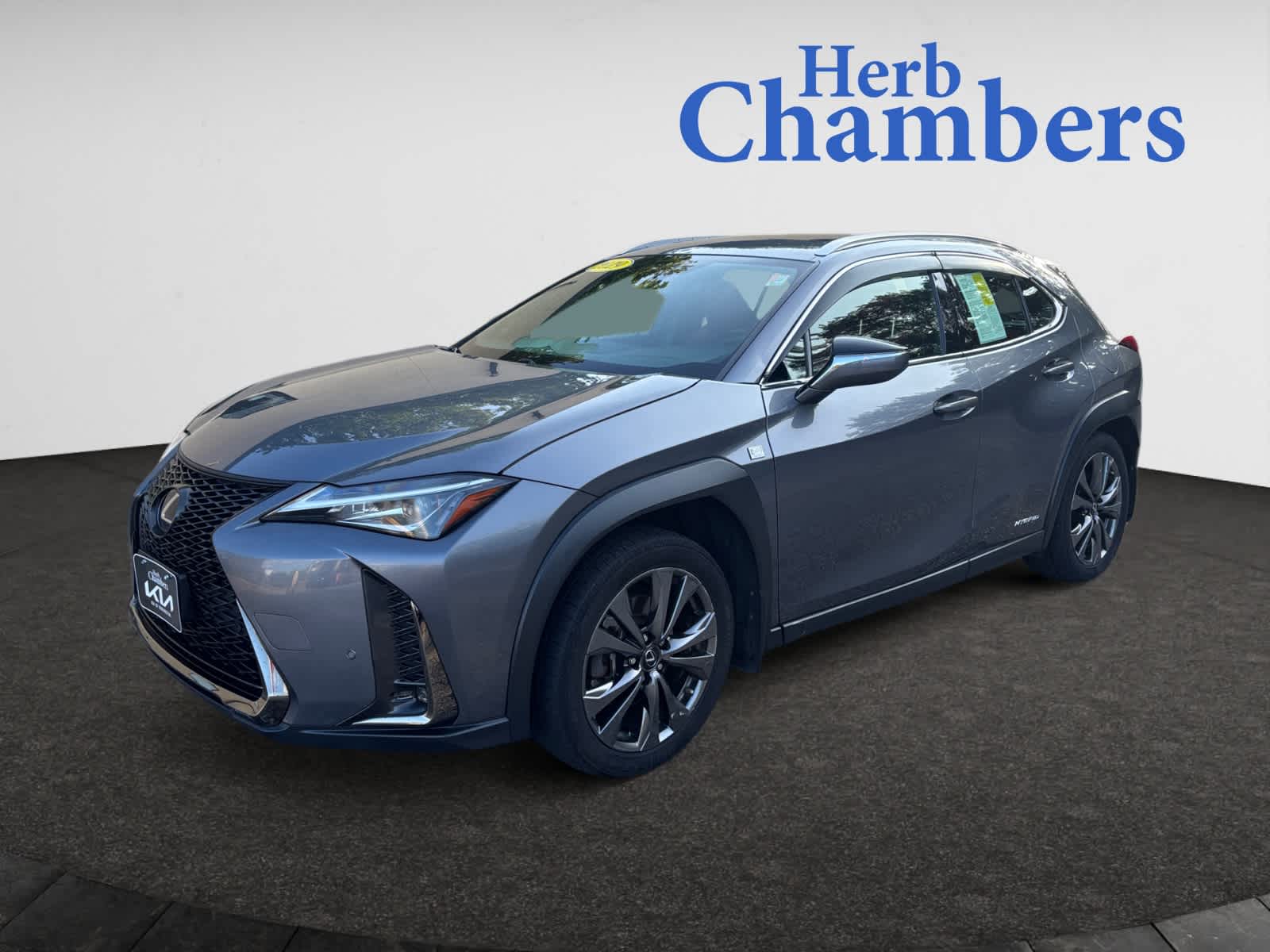 2019 Lexus UX 250h F SPORT photo 4