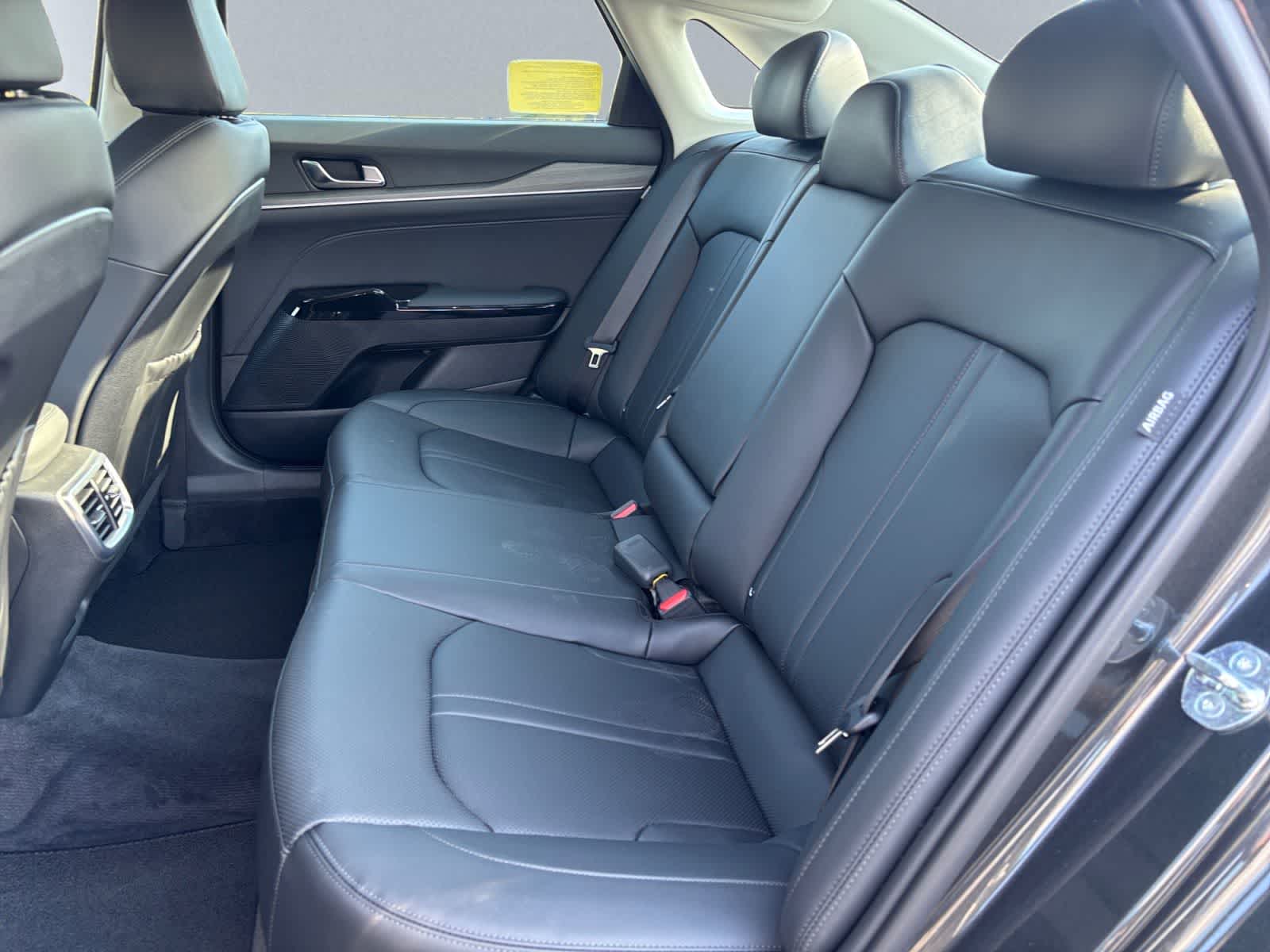 2025 Kia K5 EX - Photo 13