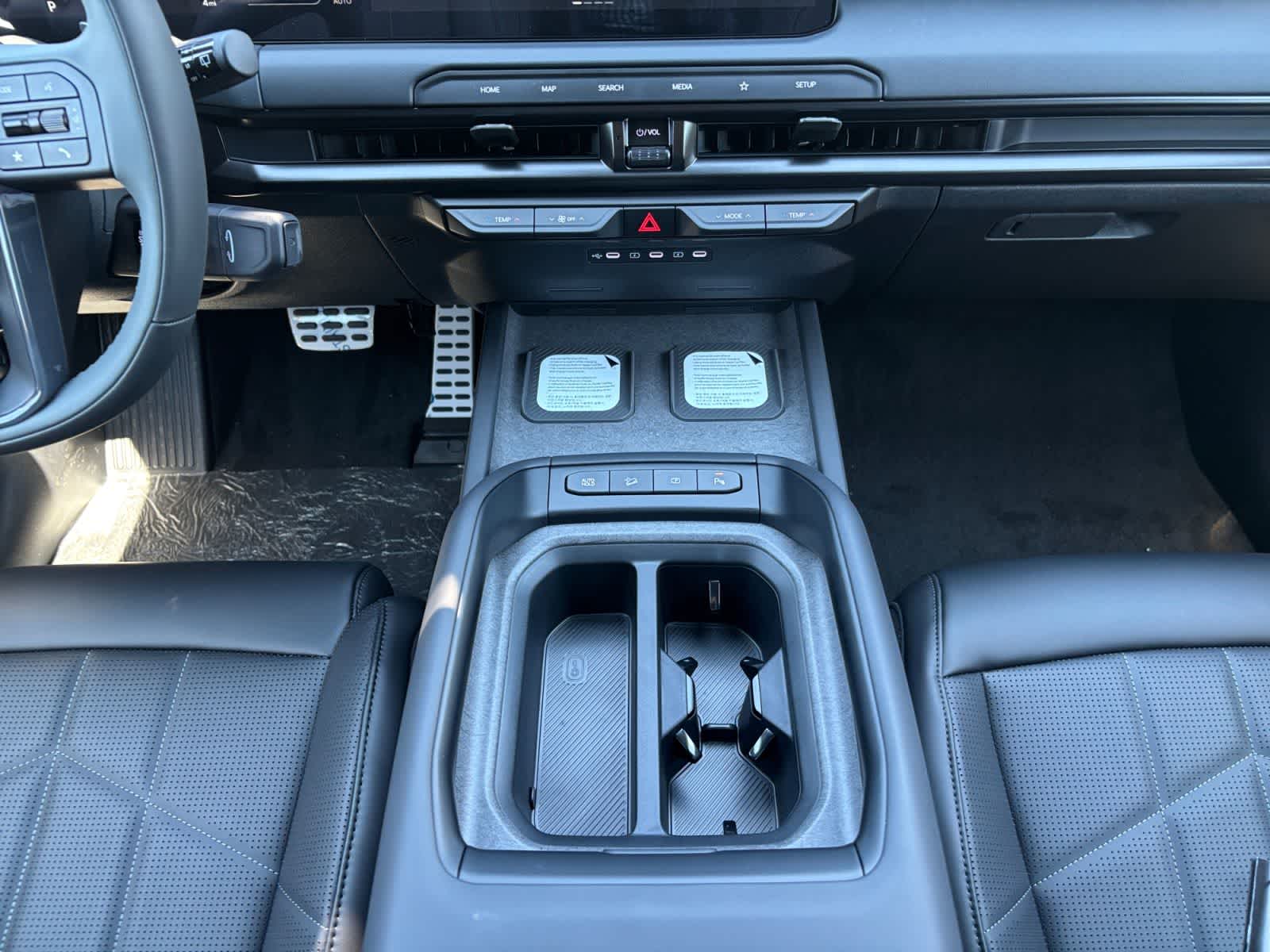 new 2027 Kia Telluride Hybrid car, priced at $57,700