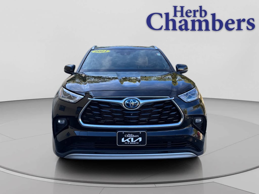 Used 2021 Toyota Highlander Hybrid Platinum SUV