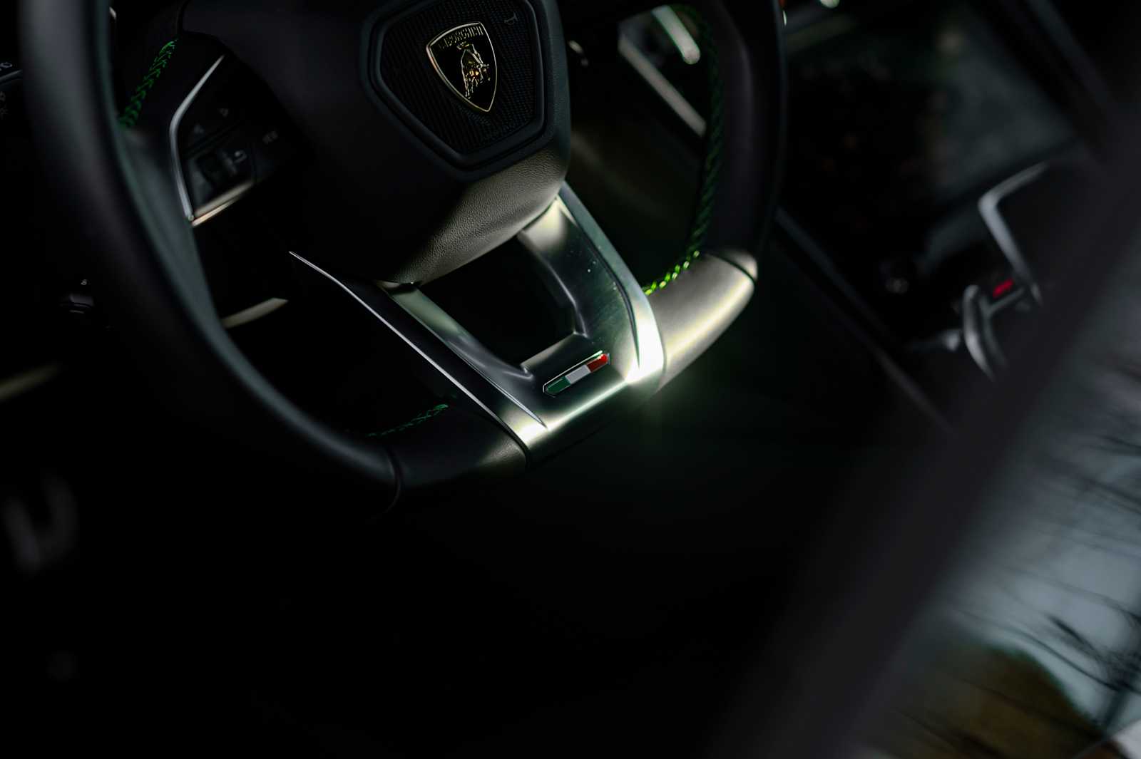 used 2024 Lamborghini Urus car, priced at $268,788