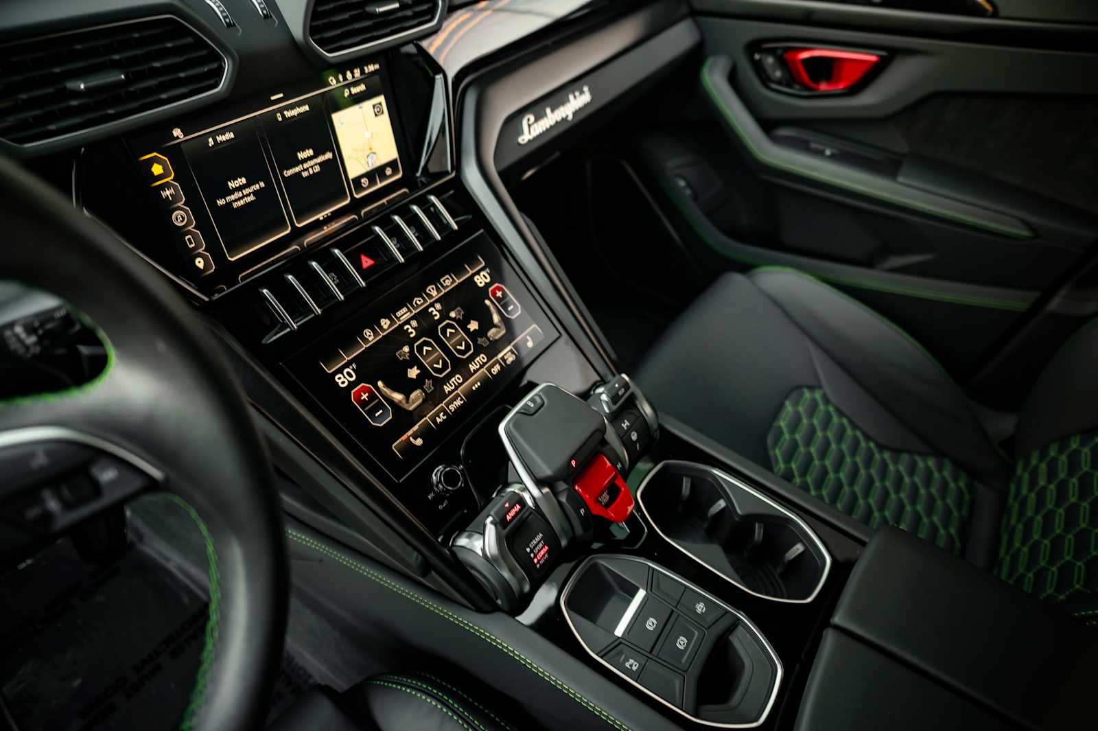 used 2024 Lamborghini Urus car, priced at $268,788