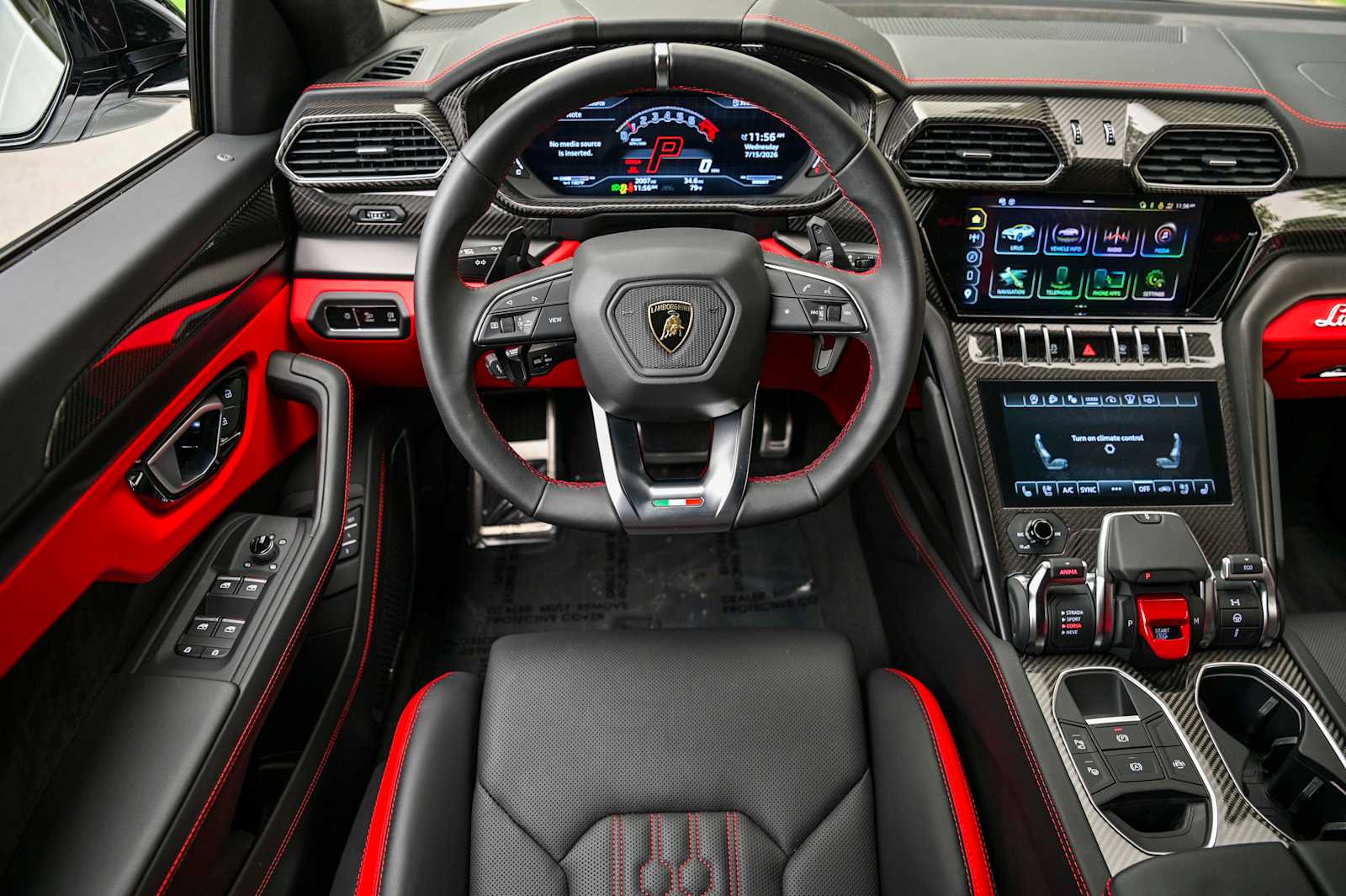 2024 Lamborghini Urus S - Photo 43