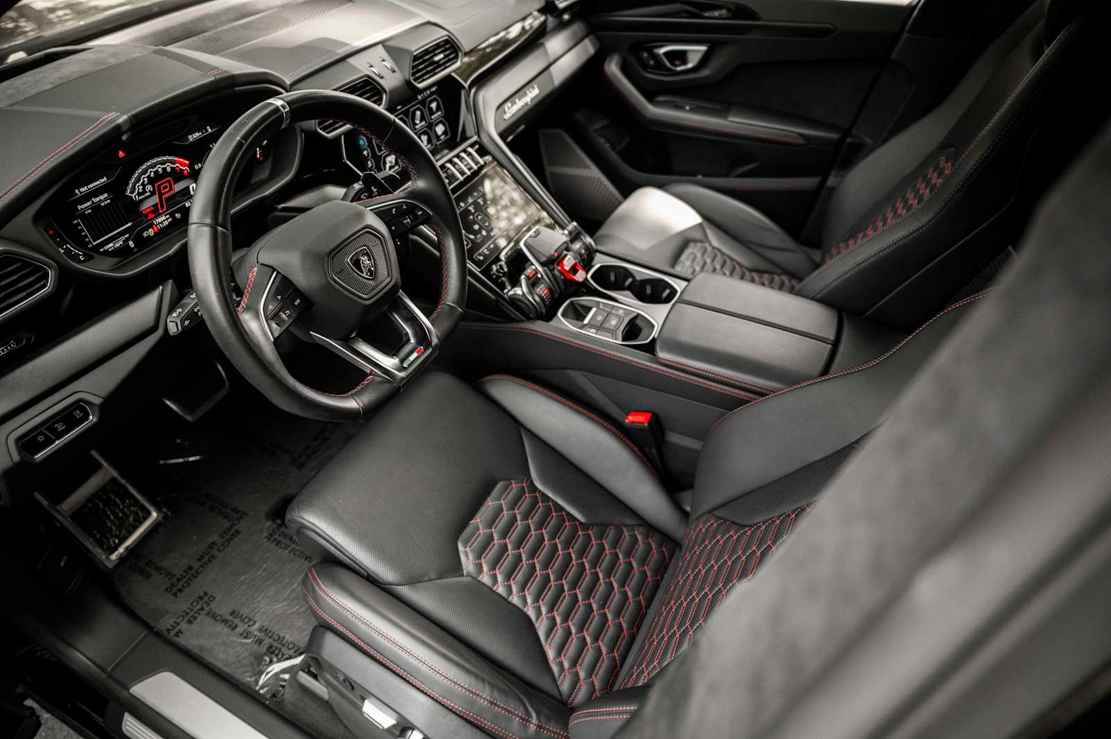 used 2021 Lamborghini Urus car, priced at $198,900