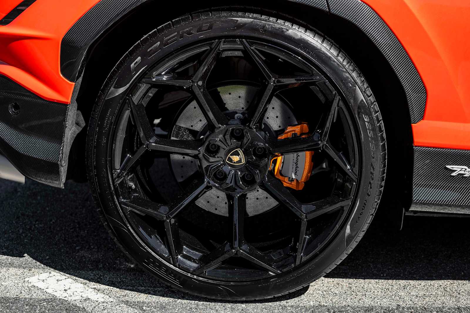 used 2024 Lamborghini Urus car, priced at $323,800