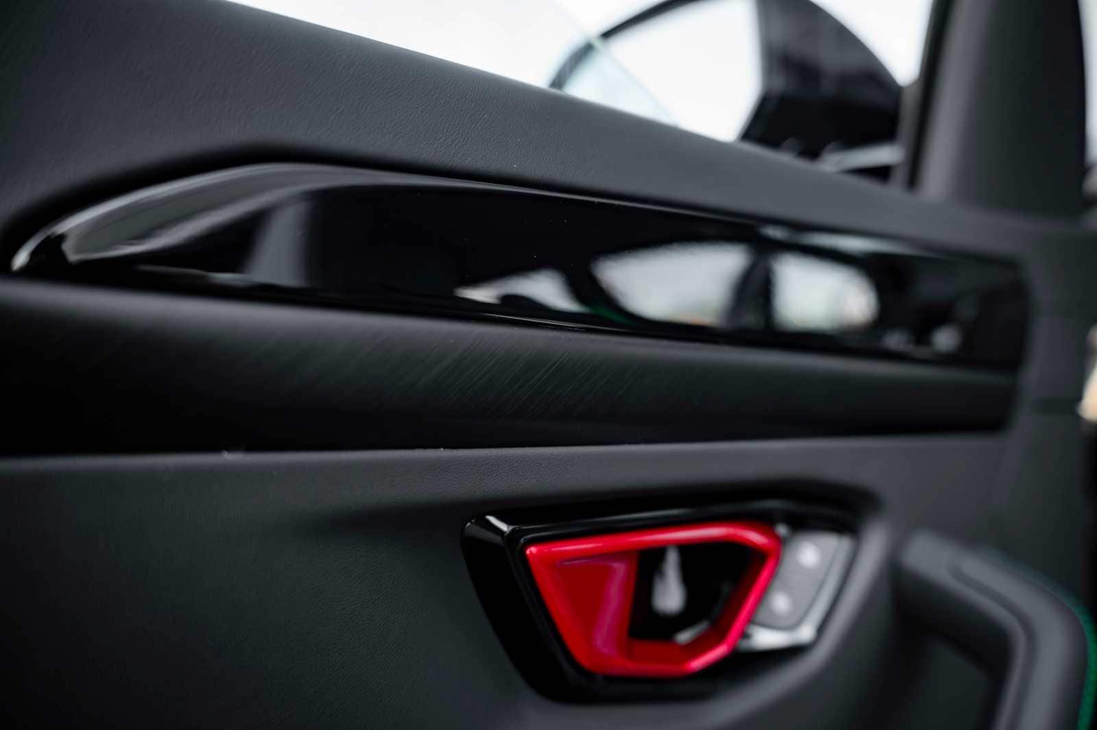 used 2024 Lamborghini Urus car, priced at $268,788