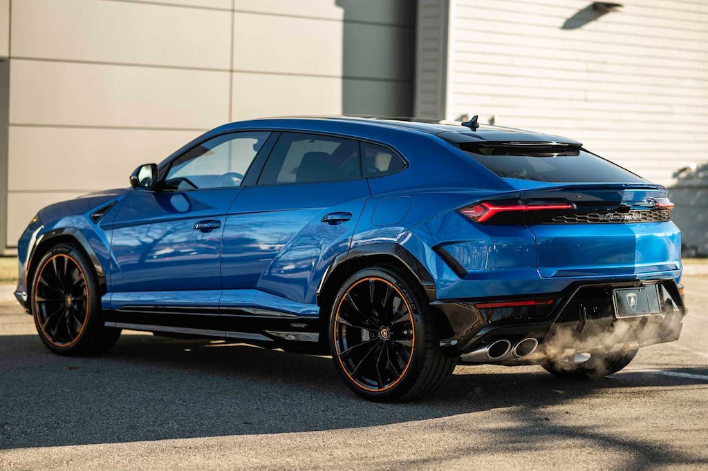 New 2025 Lamborghini Urus SE SUV
