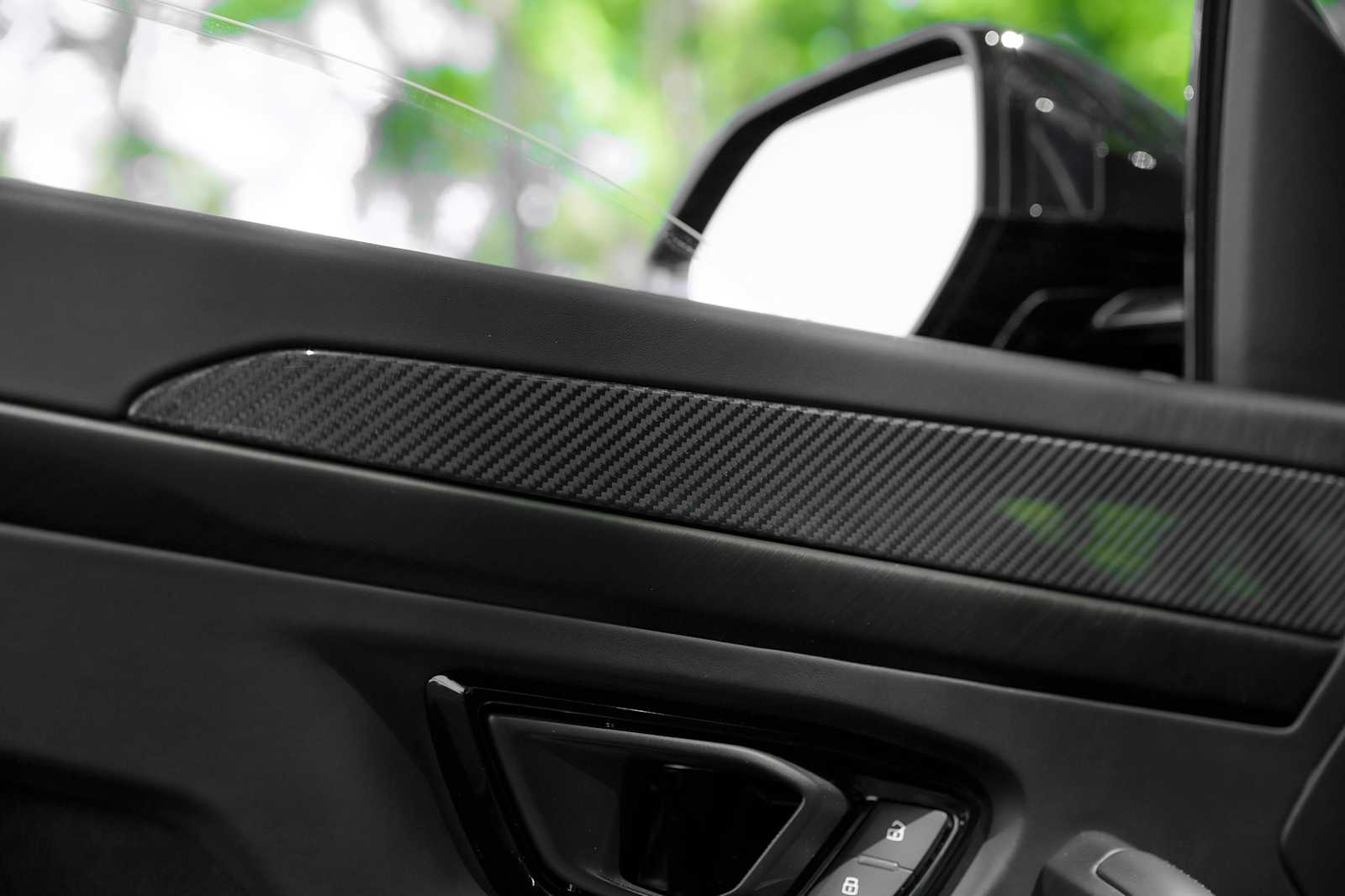2024 Lamborghini Urus S - Photo 26