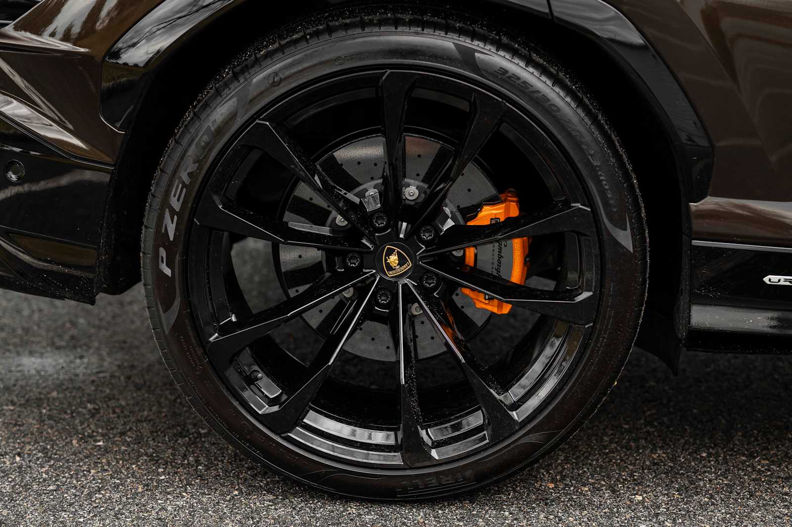 used 2024 Lamborghini Urus car, priced at $256,877