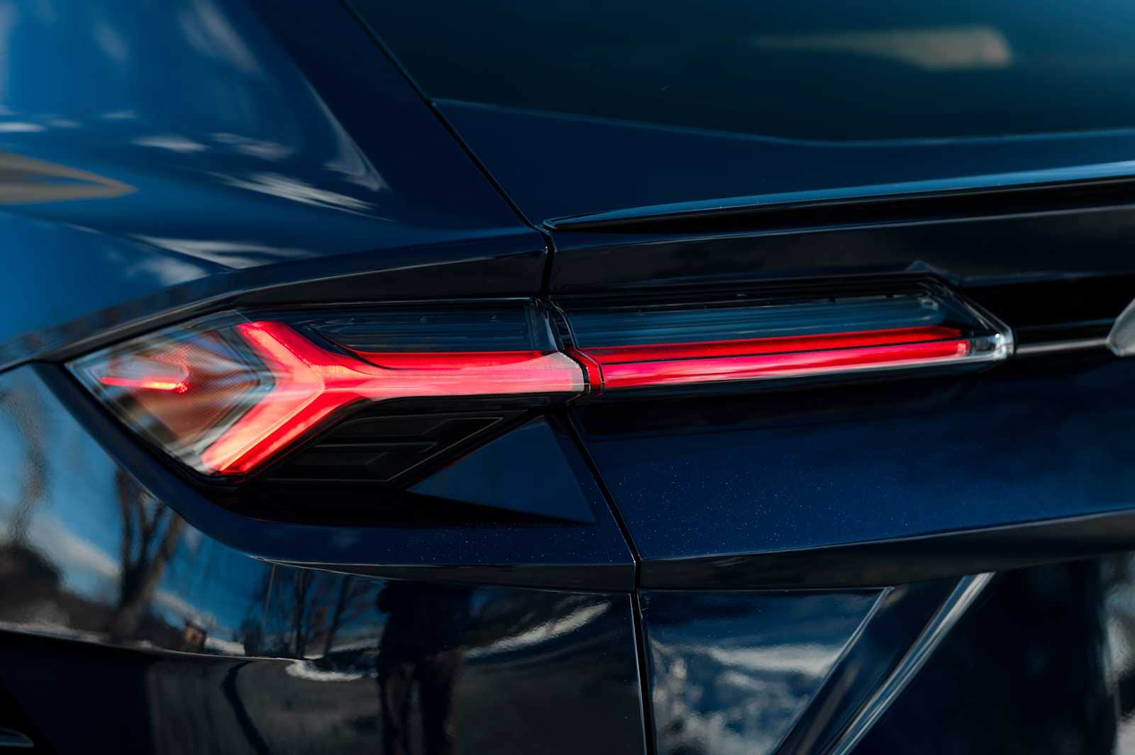 used 2024 Lamborghini Urus car, priced at $265,988