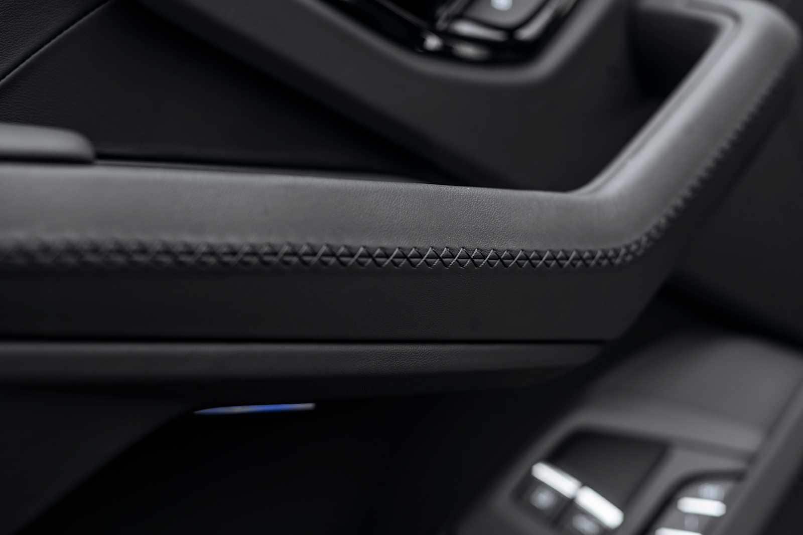 2025 Lamborghini Urus SE - Photo 24