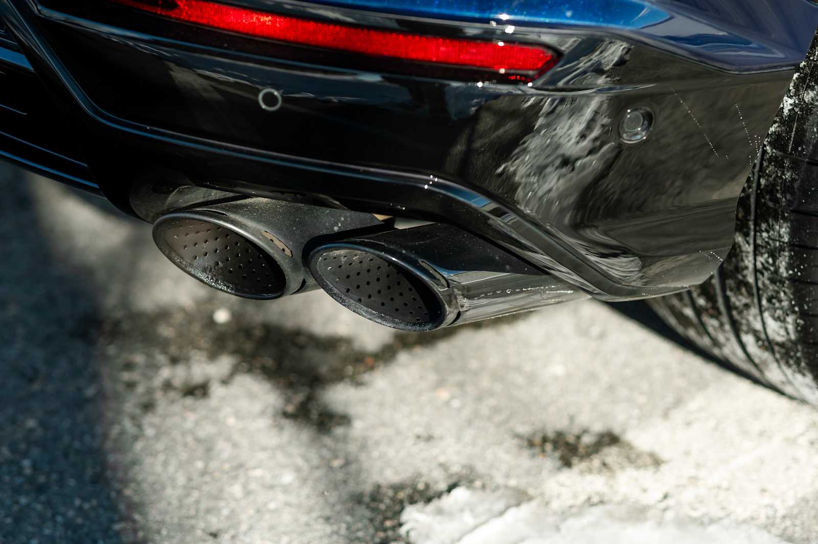 used 2024 Lamborghini Urus car, priced at $265,988