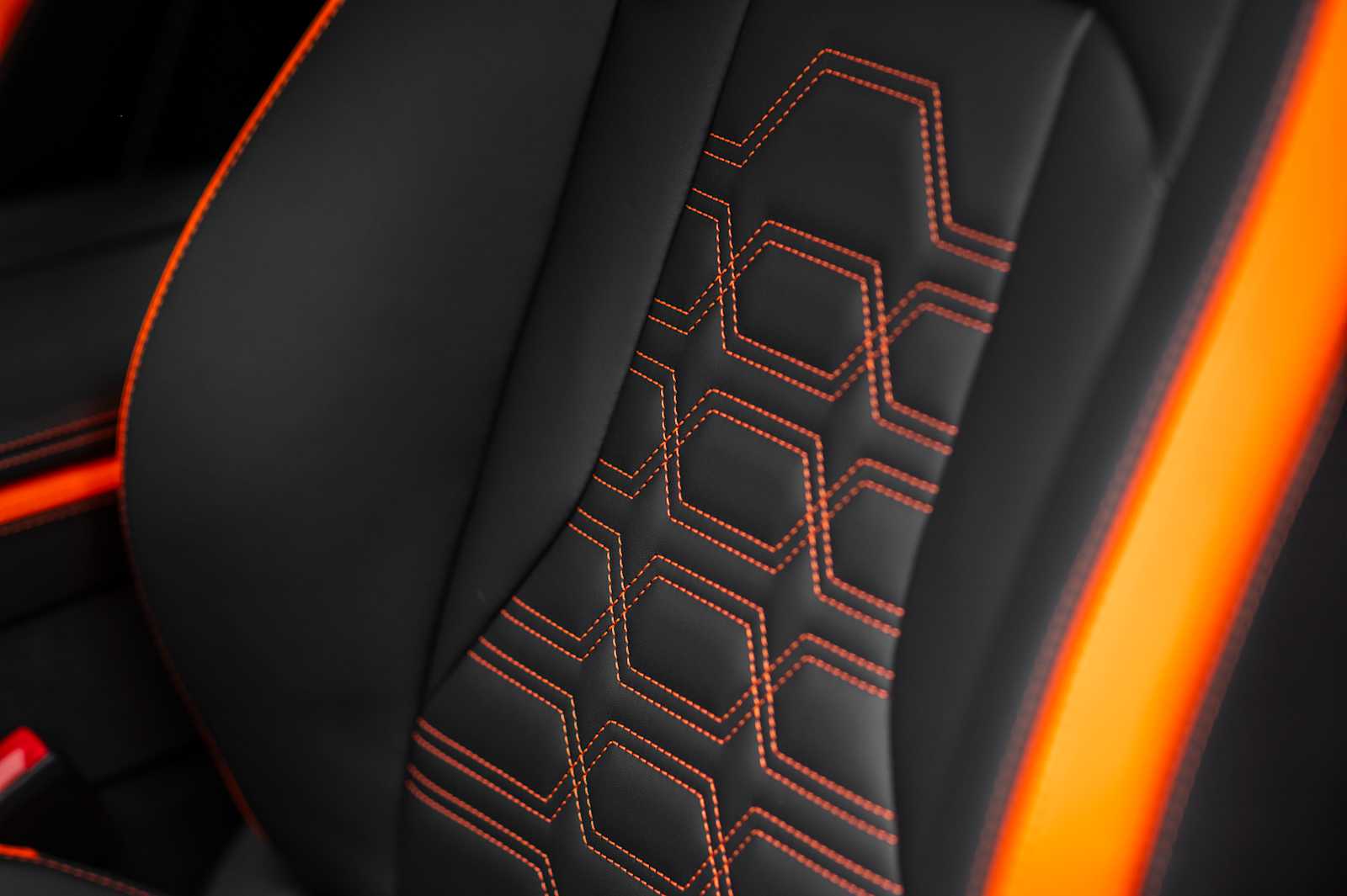 2025 Lamborghini Urus SE - Photo 22