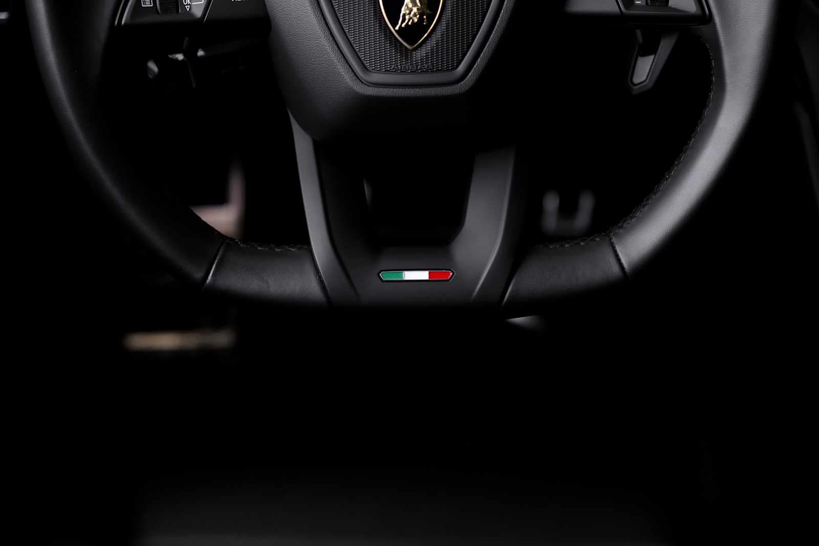 2024 Lamborghini Urus S - Photo 49
