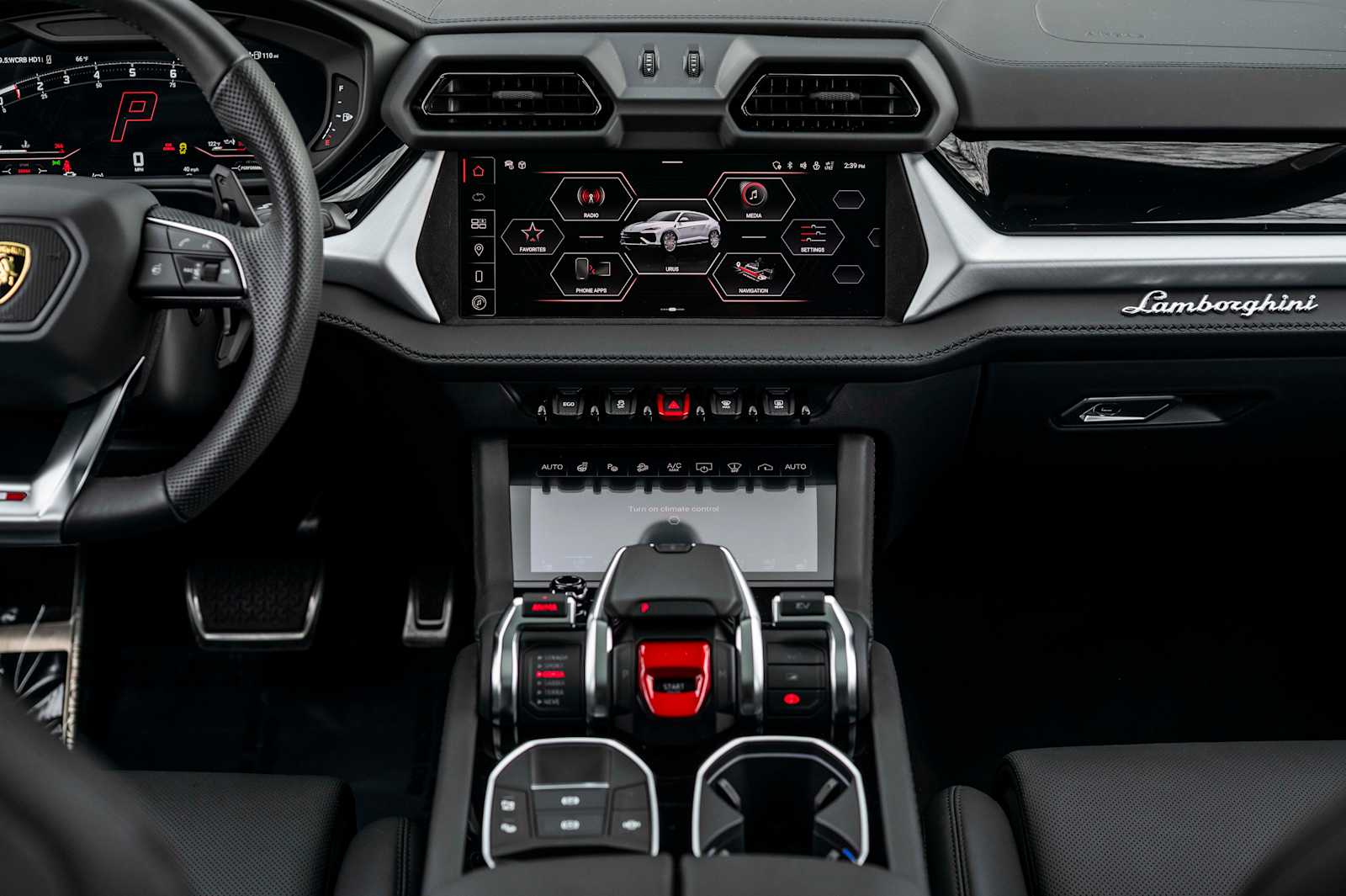 2025 Lamborghini Urus SE - Photo 41