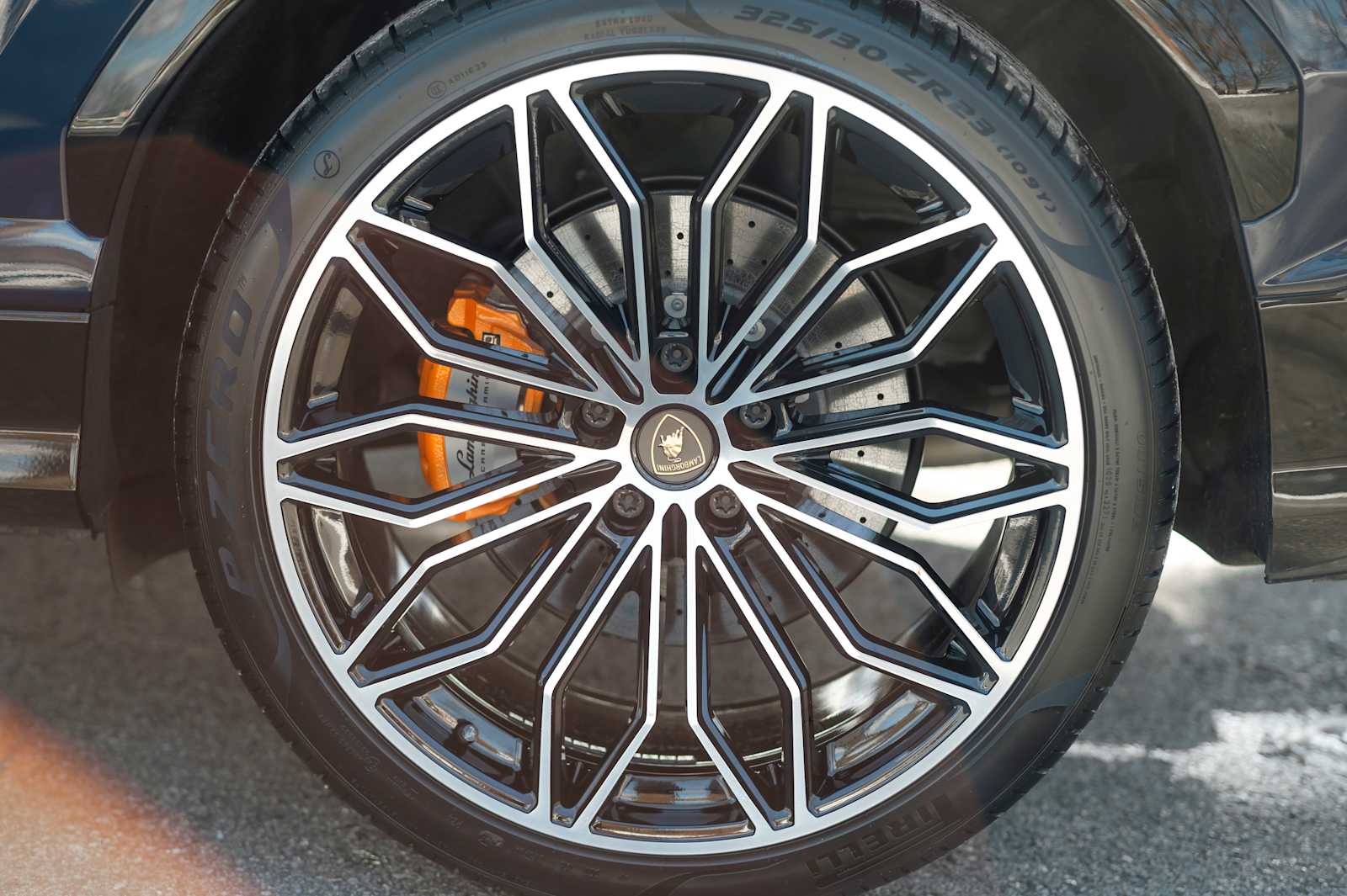 used 2024 Lamborghini Urus car, priced at $265,988