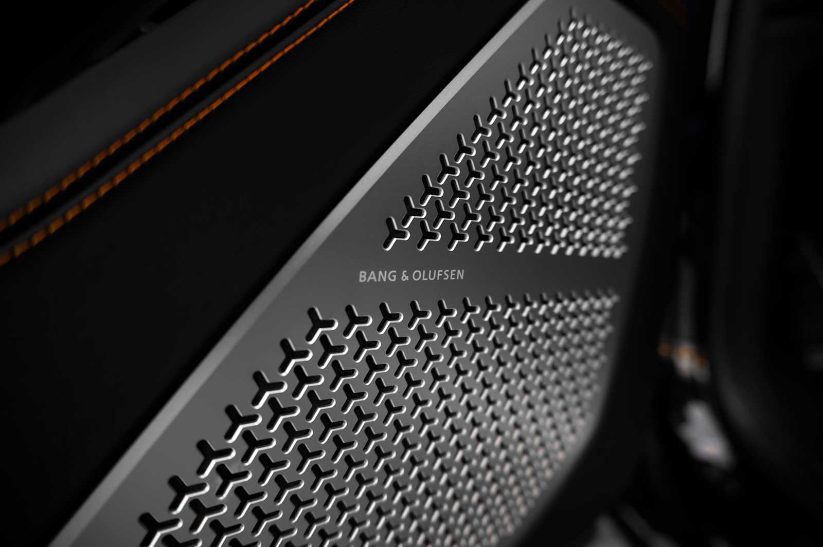 used 2024 Lamborghini Urus car, priced at $265,988