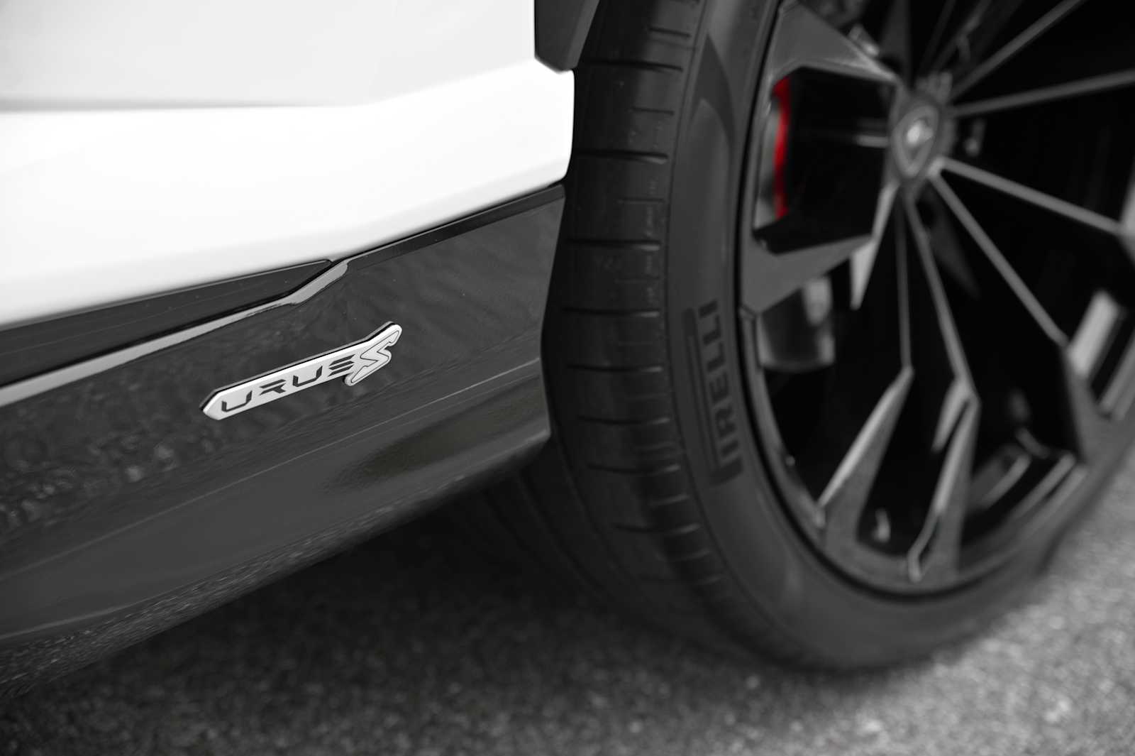 2024 Lamborghini Urus S - Photo 6