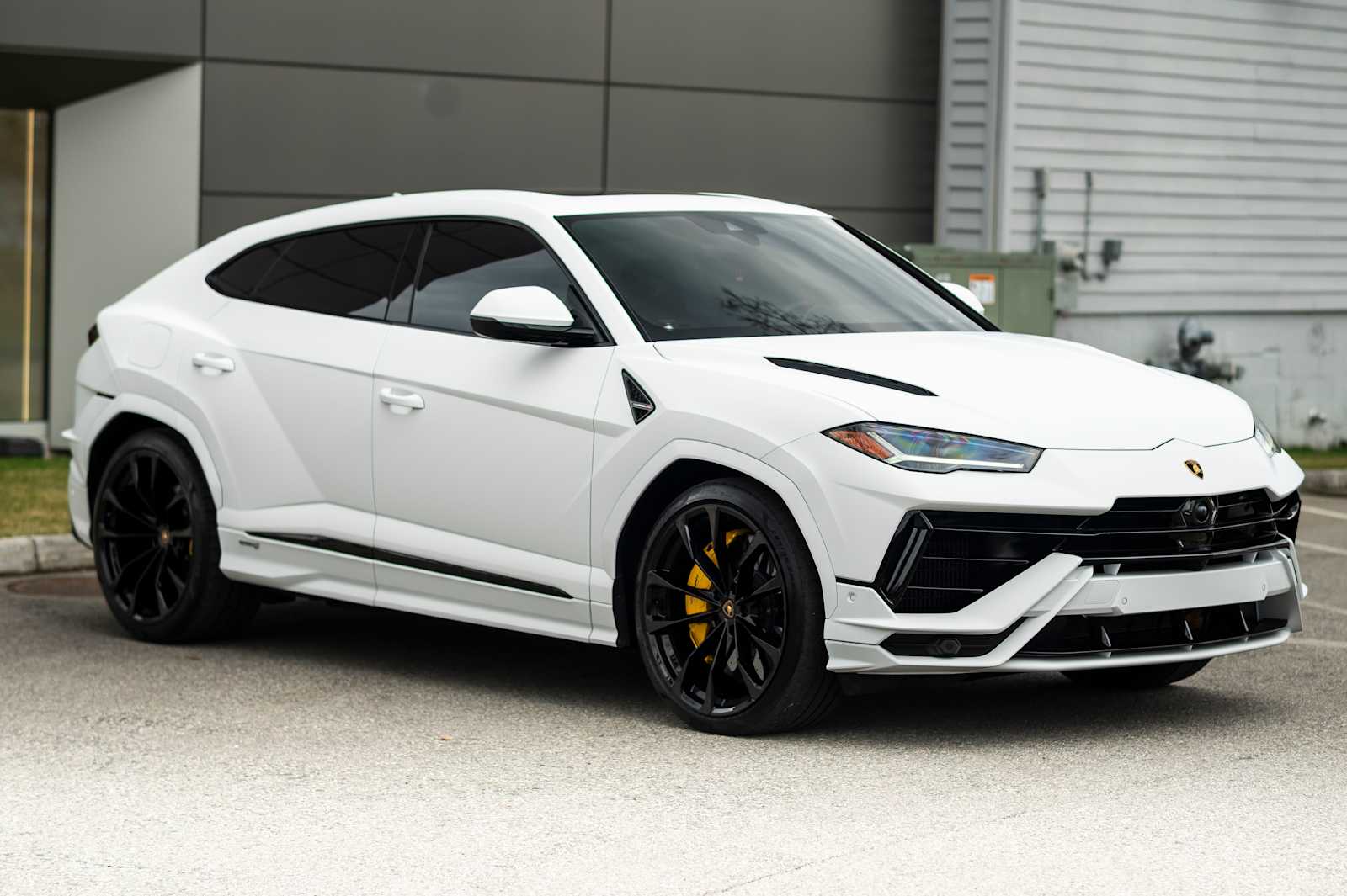 2023 Lamborghini Urus S - Photo 8