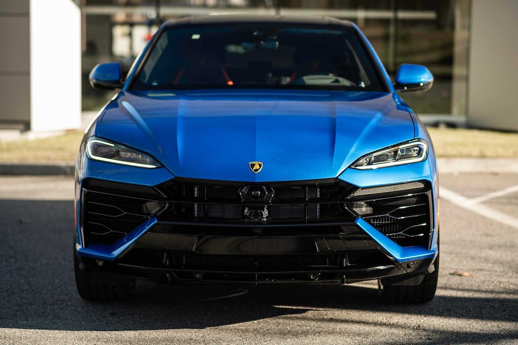 New 2025 Lamborghini Urus SE SUV