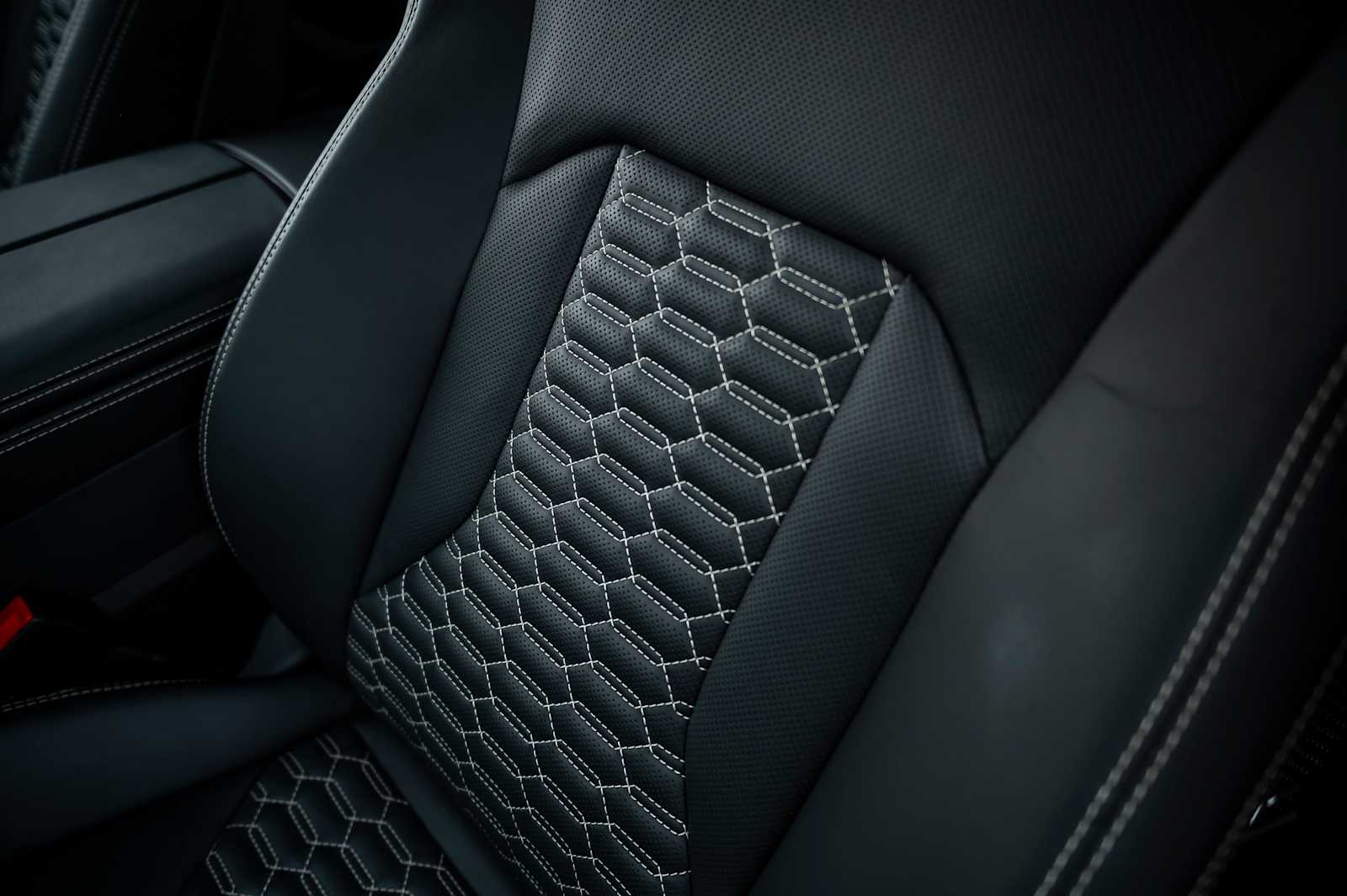 2023 Lamborghini Urus S - Photo 36