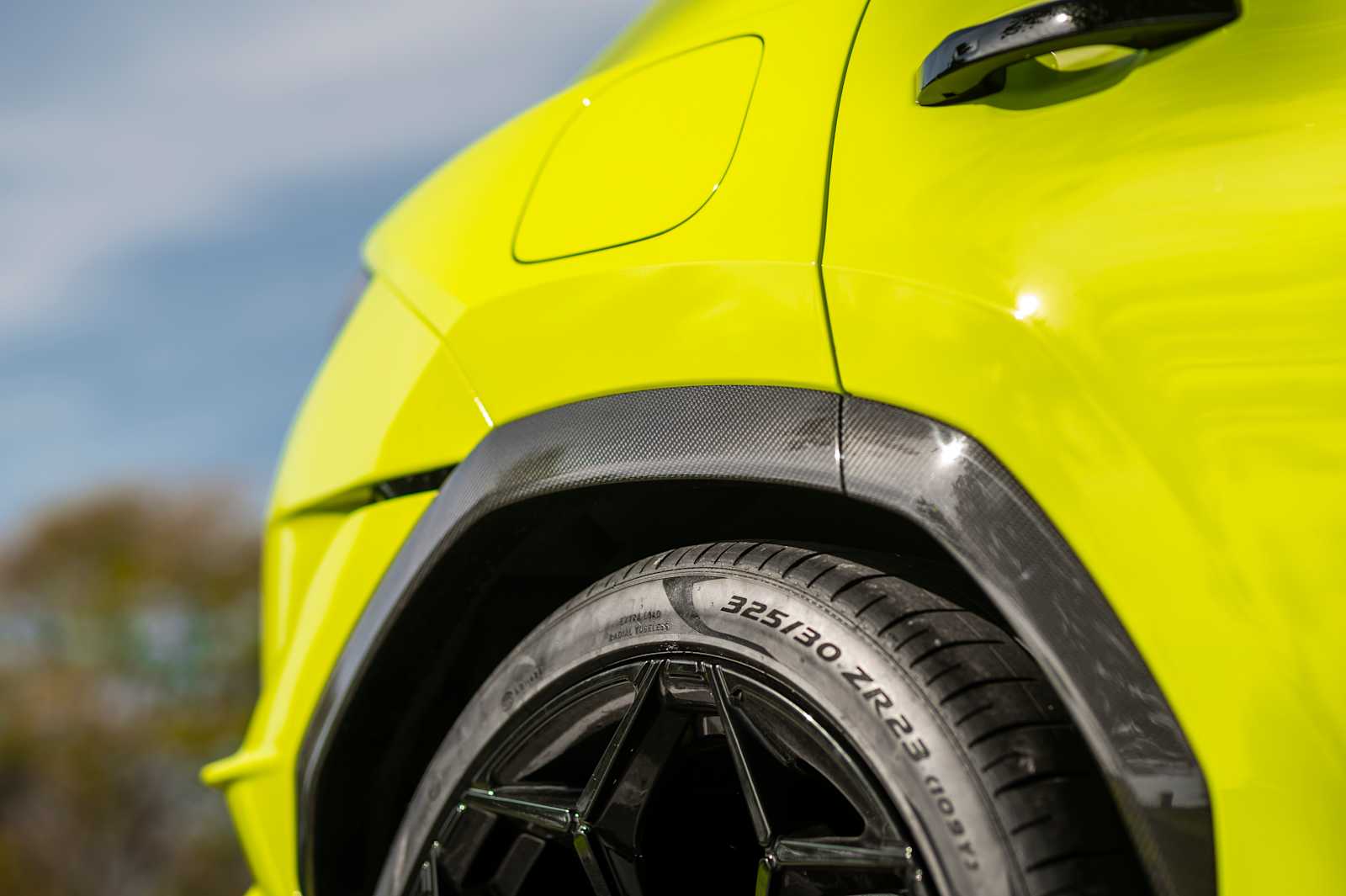 used 2024 Lamborghini Urus car, priced at $292,900