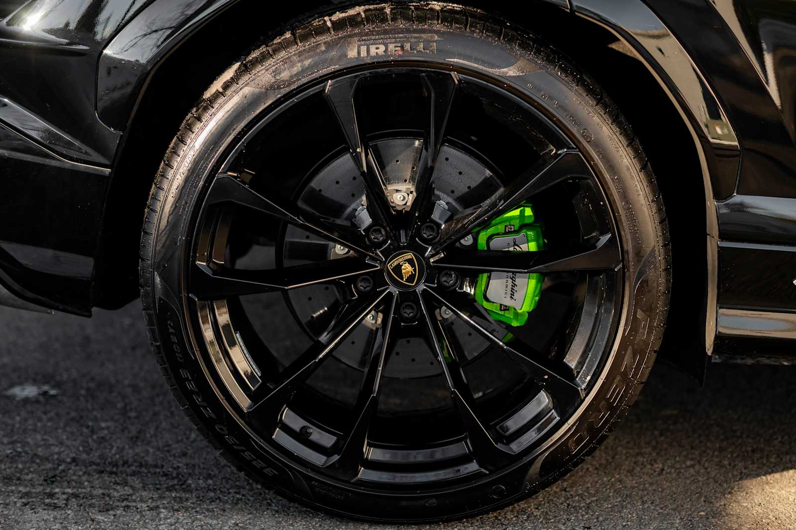 used 2024 Lamborghini Urus car, priced at $268,788