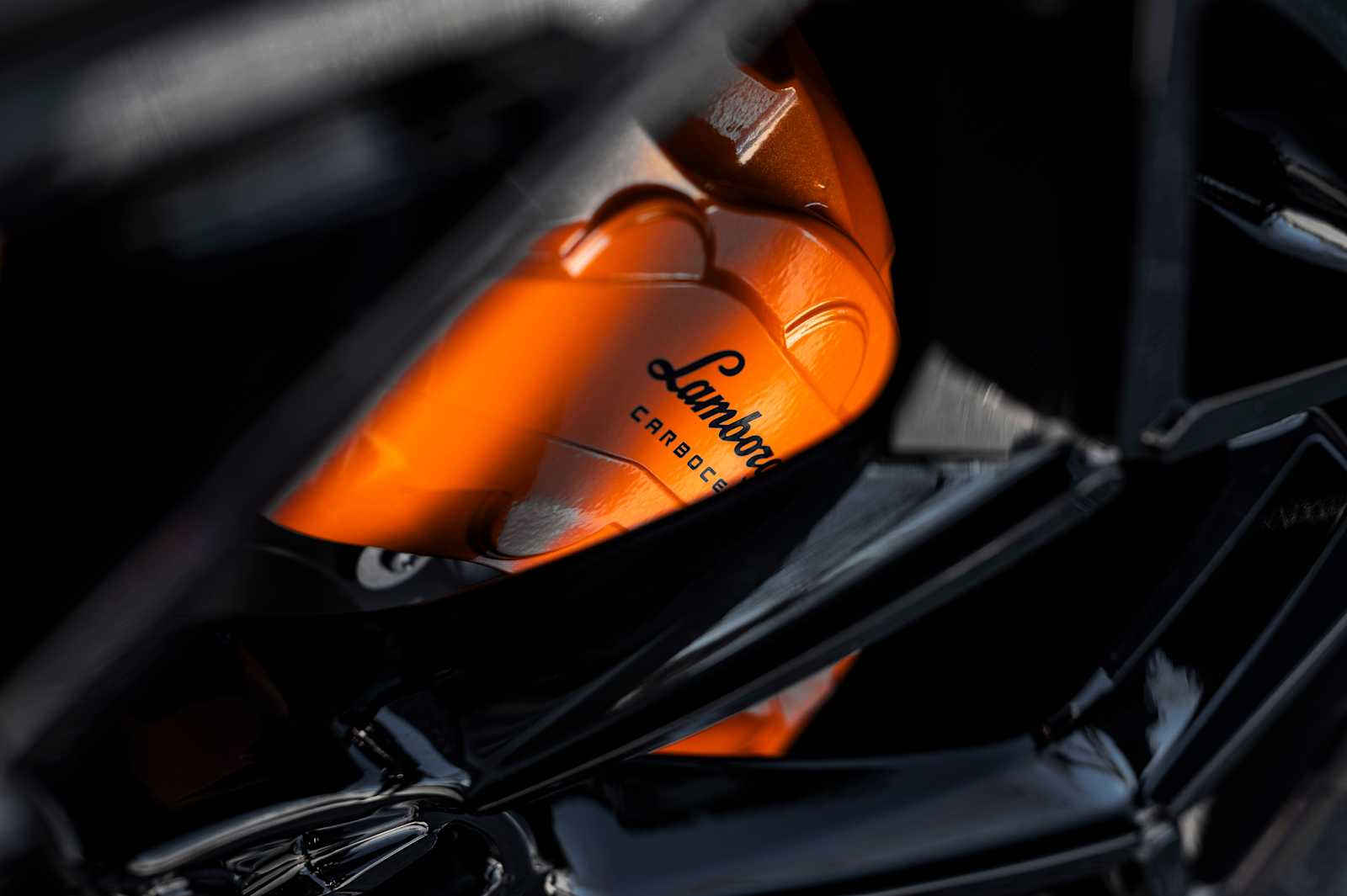 used 2024 Lamborghini Urus car, priced at $323,800