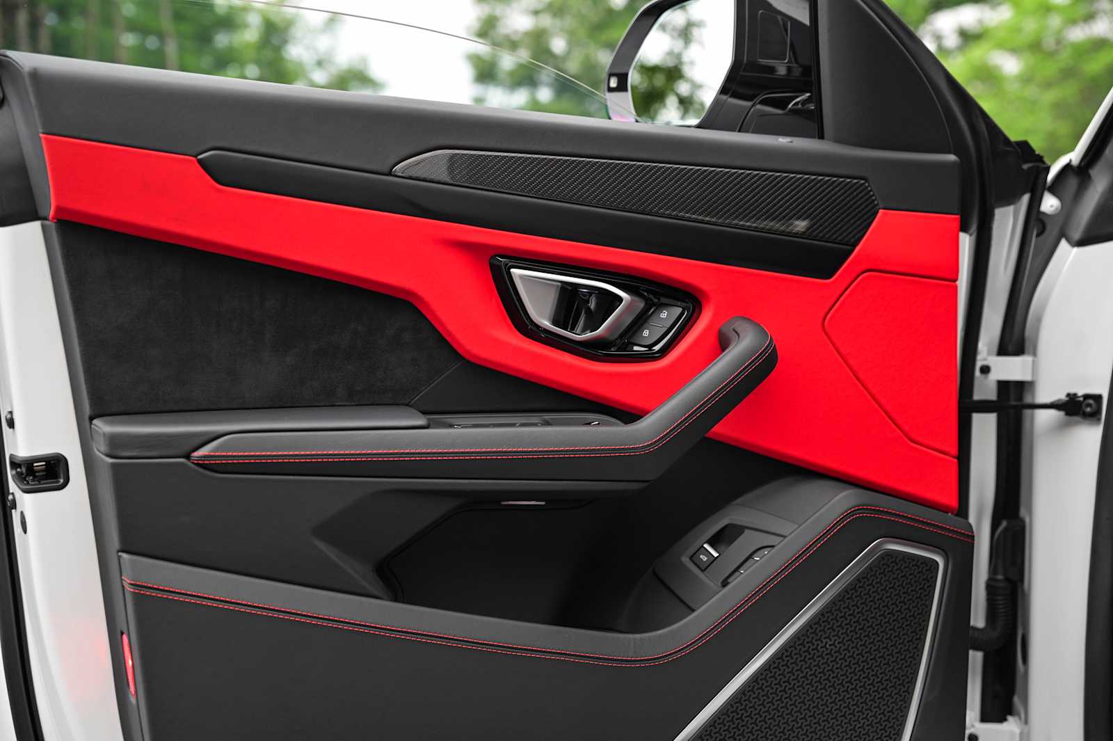 2024 Lamborghini Urus S - Photo 27