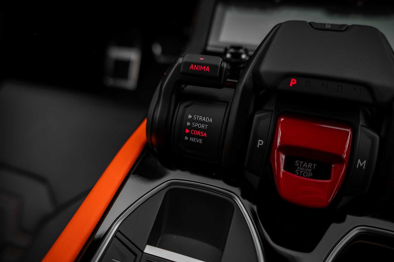 2025 Lamborghini Urus SE - Photo 36