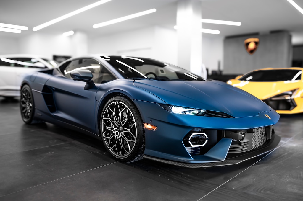 New 2026 Lamborghini Temerario AWD Coupe