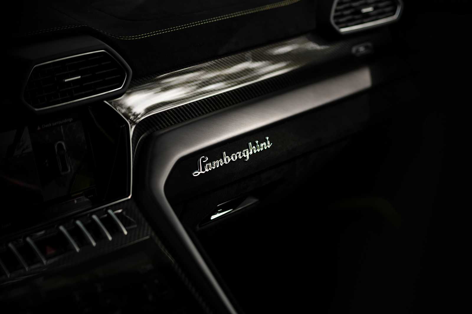 used 2024 Lamborghini Urus car, priced at $292,900