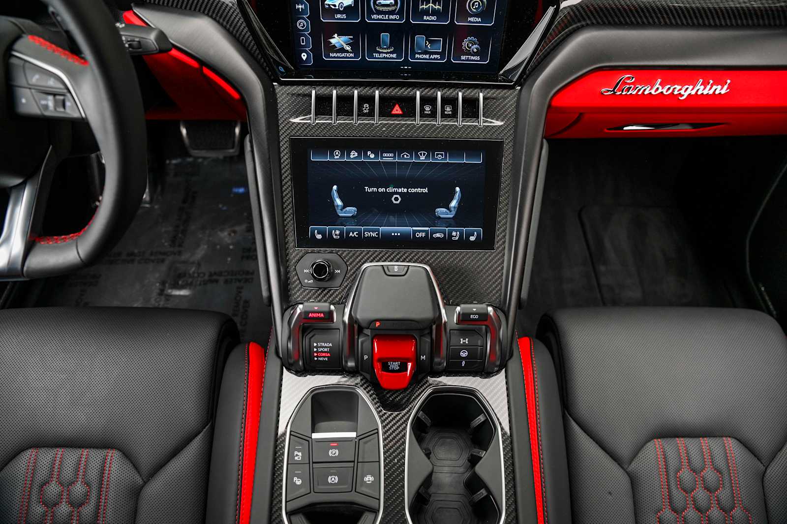 2024 Lamborghini Urus S - Photo 47