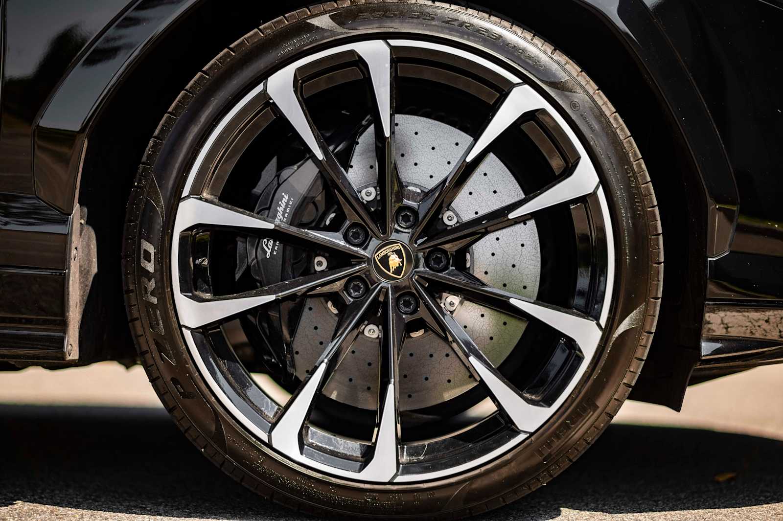 used 2021 Lamborghini Urus car, priced at $198,900