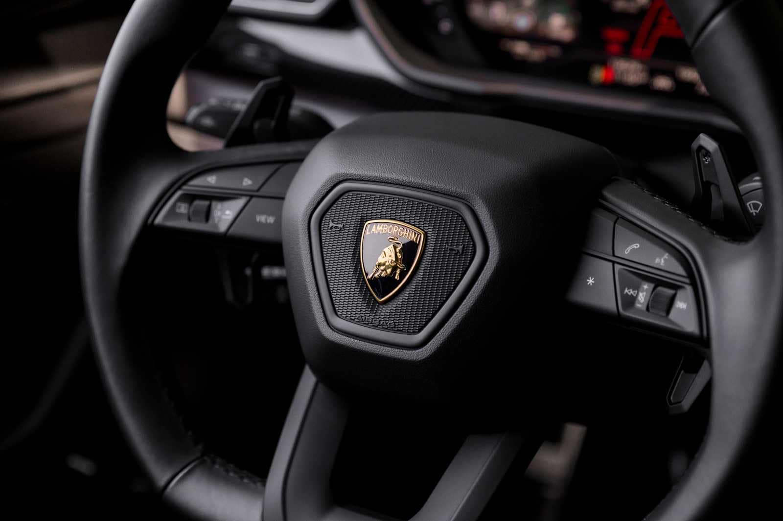 2024 Lamborghini Urus S - Photo 61