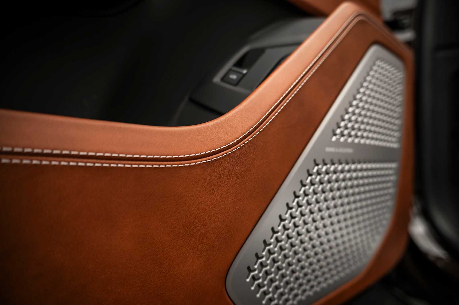 used 2024 Lamborghini Urus car, priced at $256,877