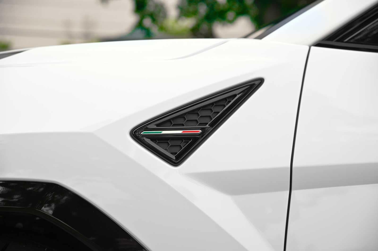 2024 Lamborghini Urus S - Photo 15