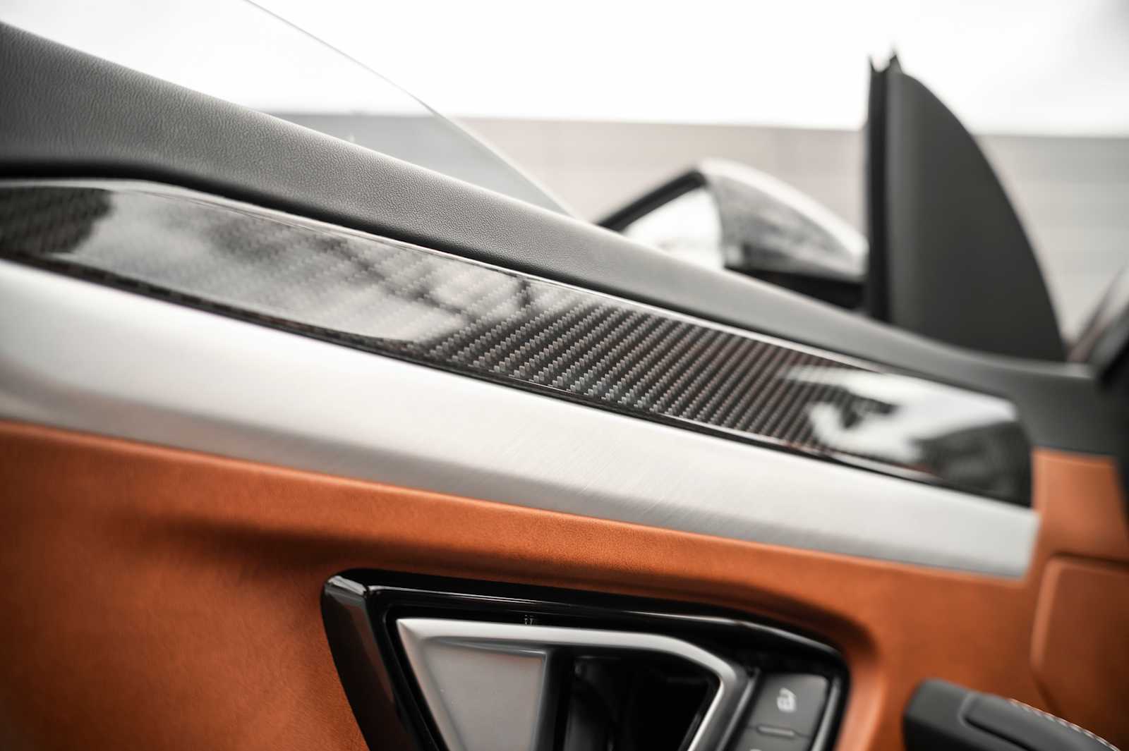 used 2024 Lamborghini Urus car, priced at $256,877