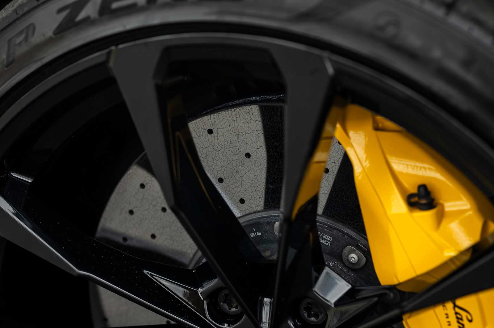 2023 Lamborghini Urus S - Photo 19