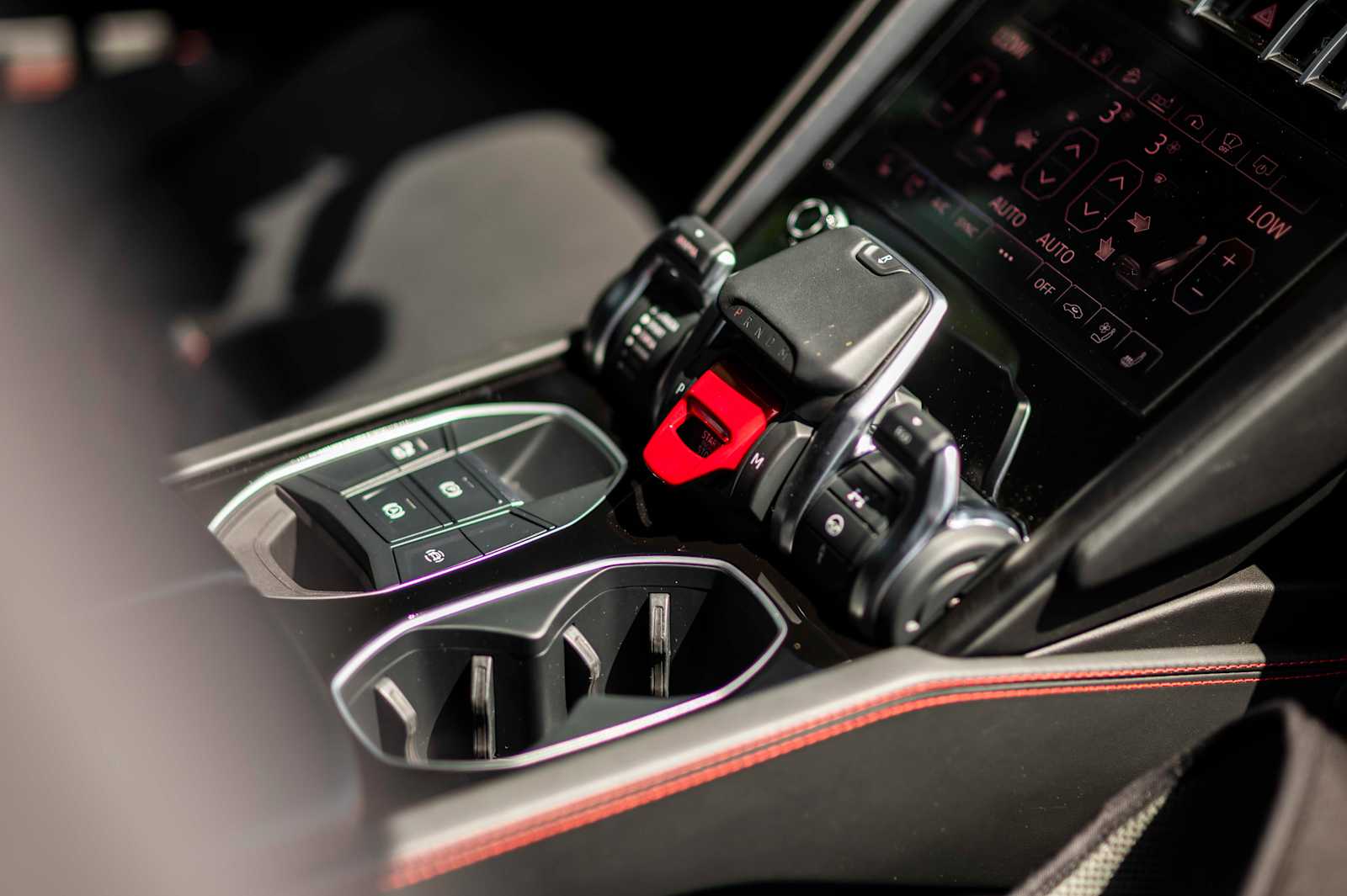 used 2021 Lamborghini Urus car, priced at $198,900