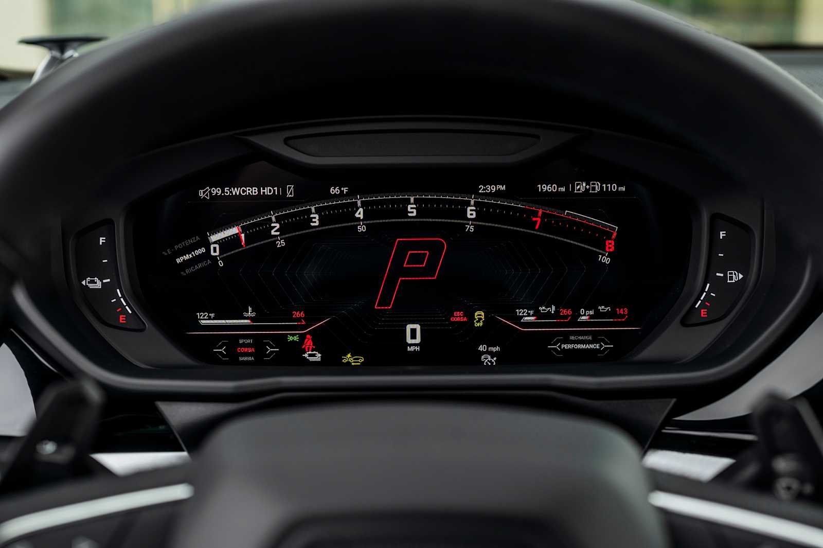 2025 Lamborghini Urus SE - Photo 4