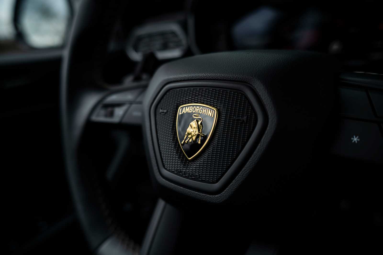2023 Lamborghini Urus S - Photo 58