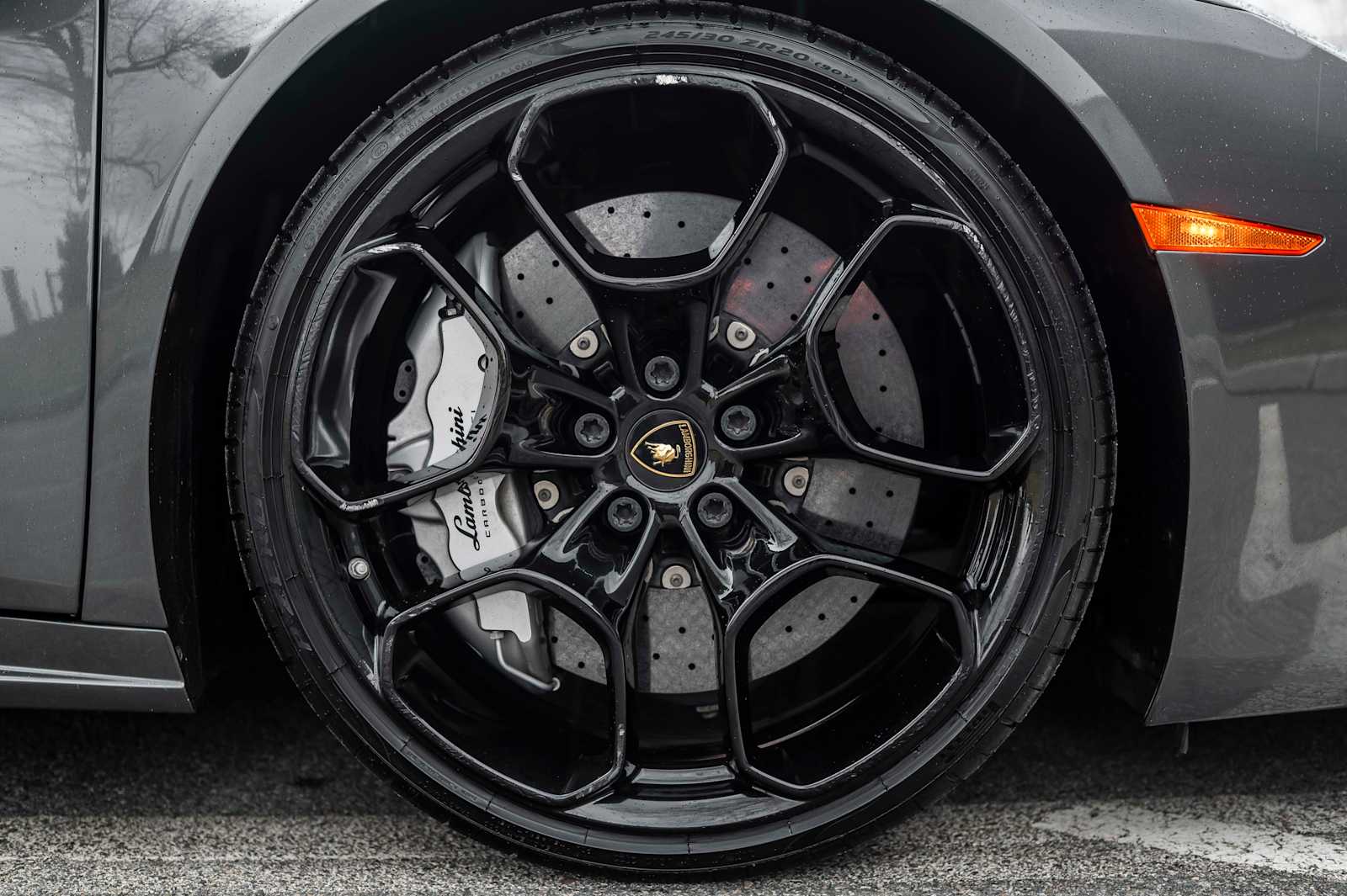 used 2017 Lamborghini Huracan car, priced at $218,788